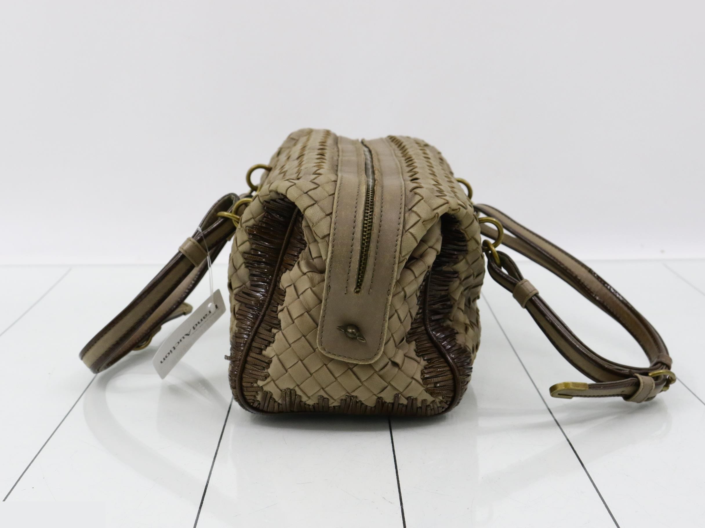 handbag — view 4