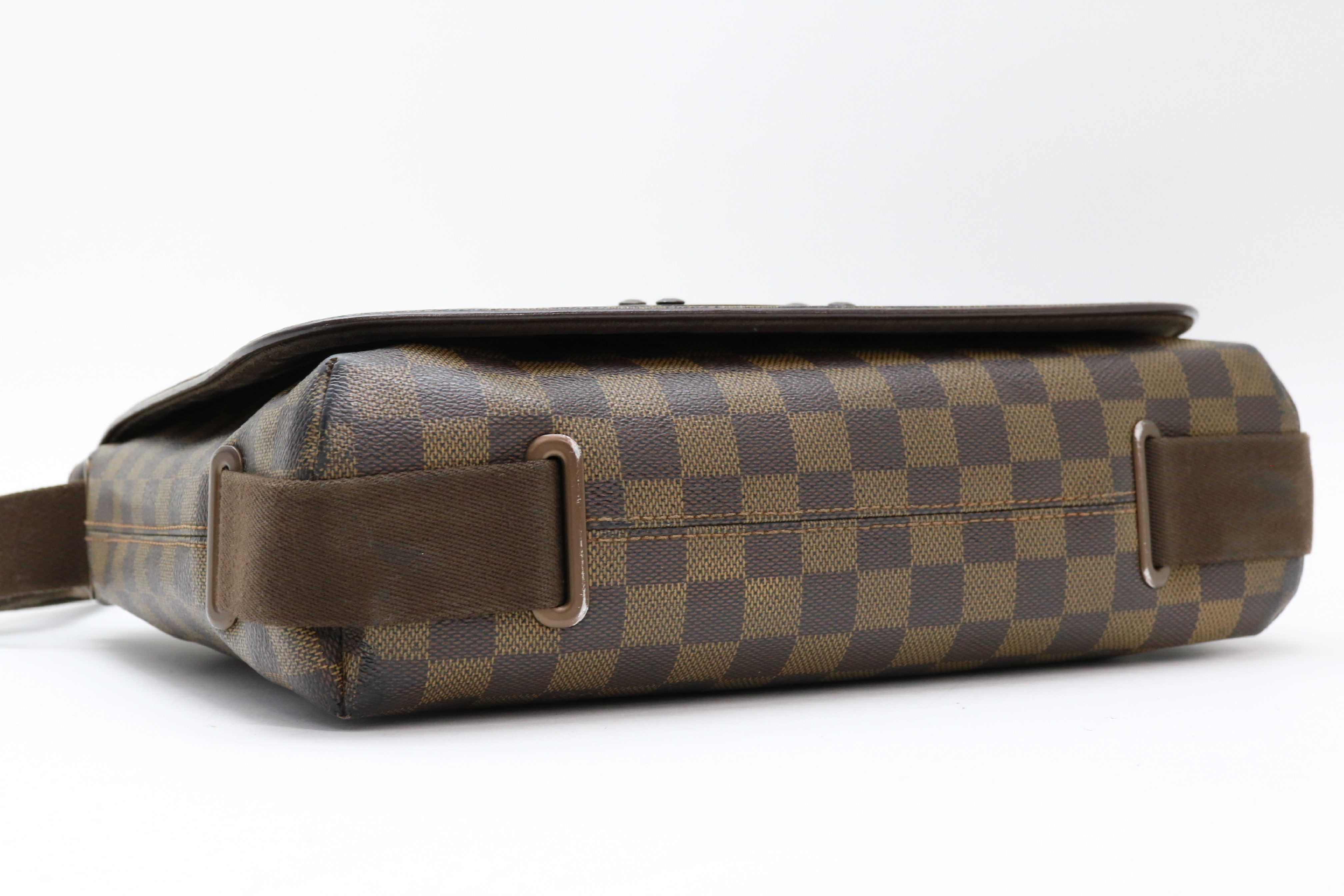 Damier Brooklyn MM Shoulder Bag — view 5