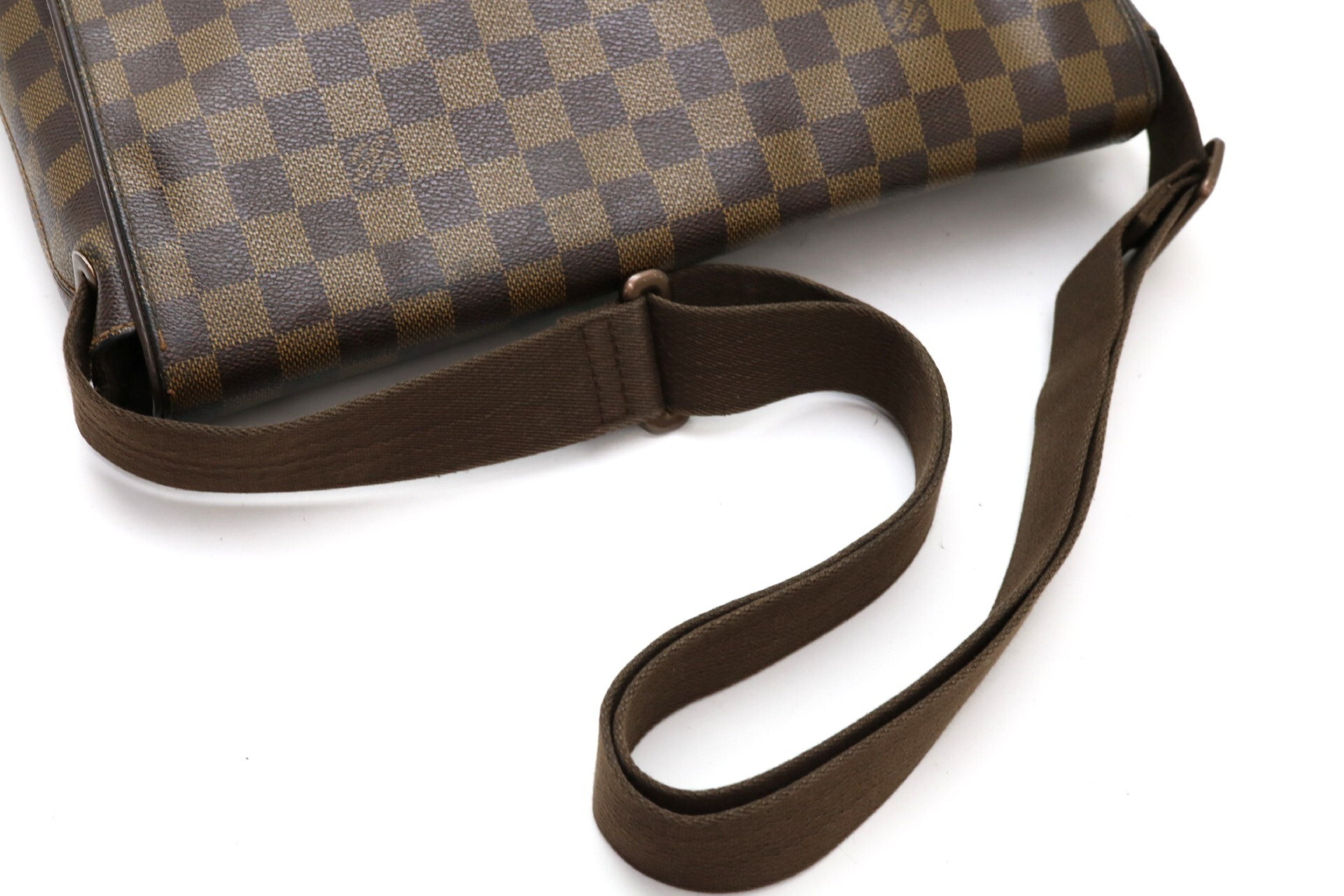Damier Brooklyn MM Shoulder Bag — view 7