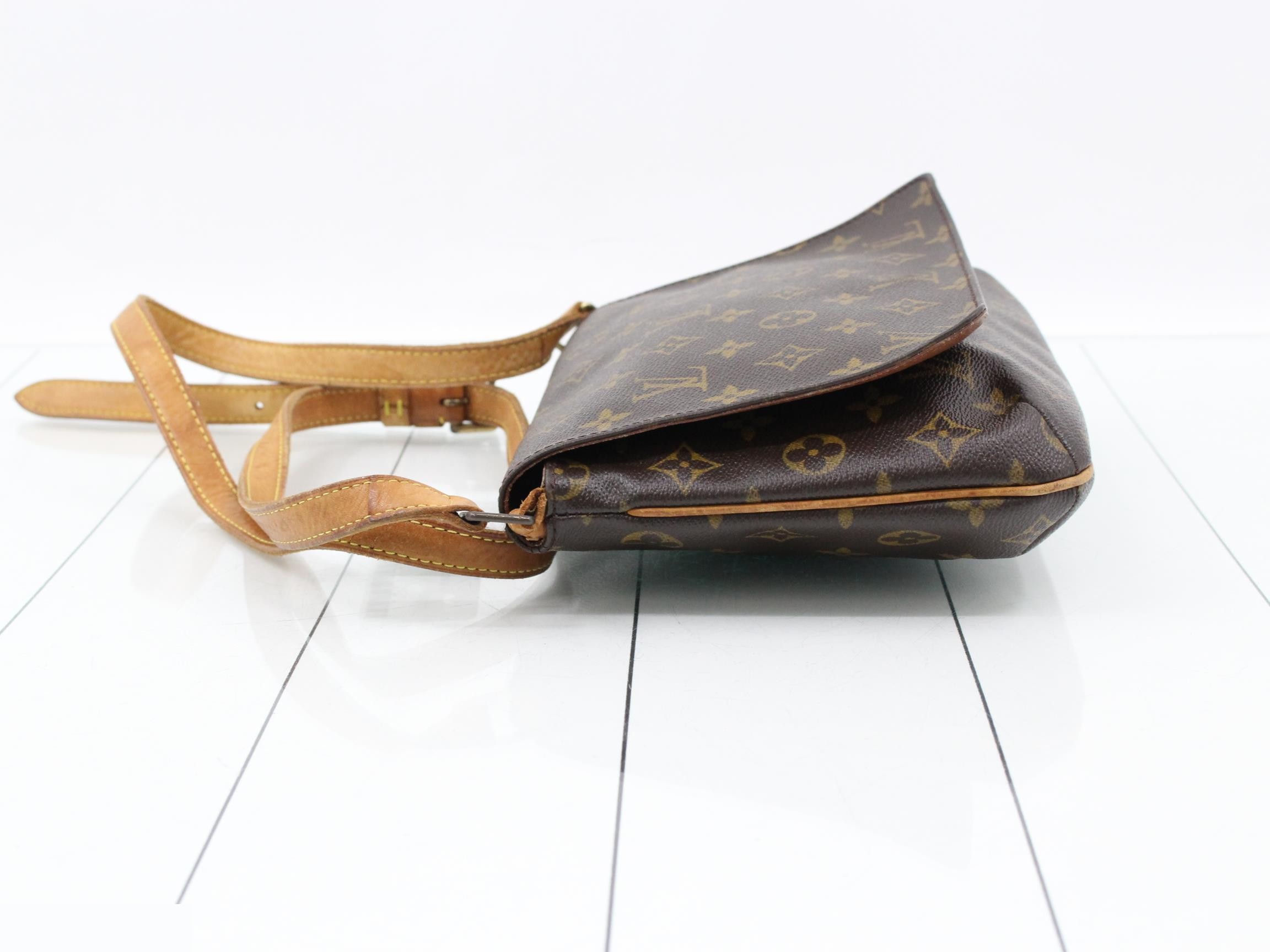 Monogram Tango — view 4