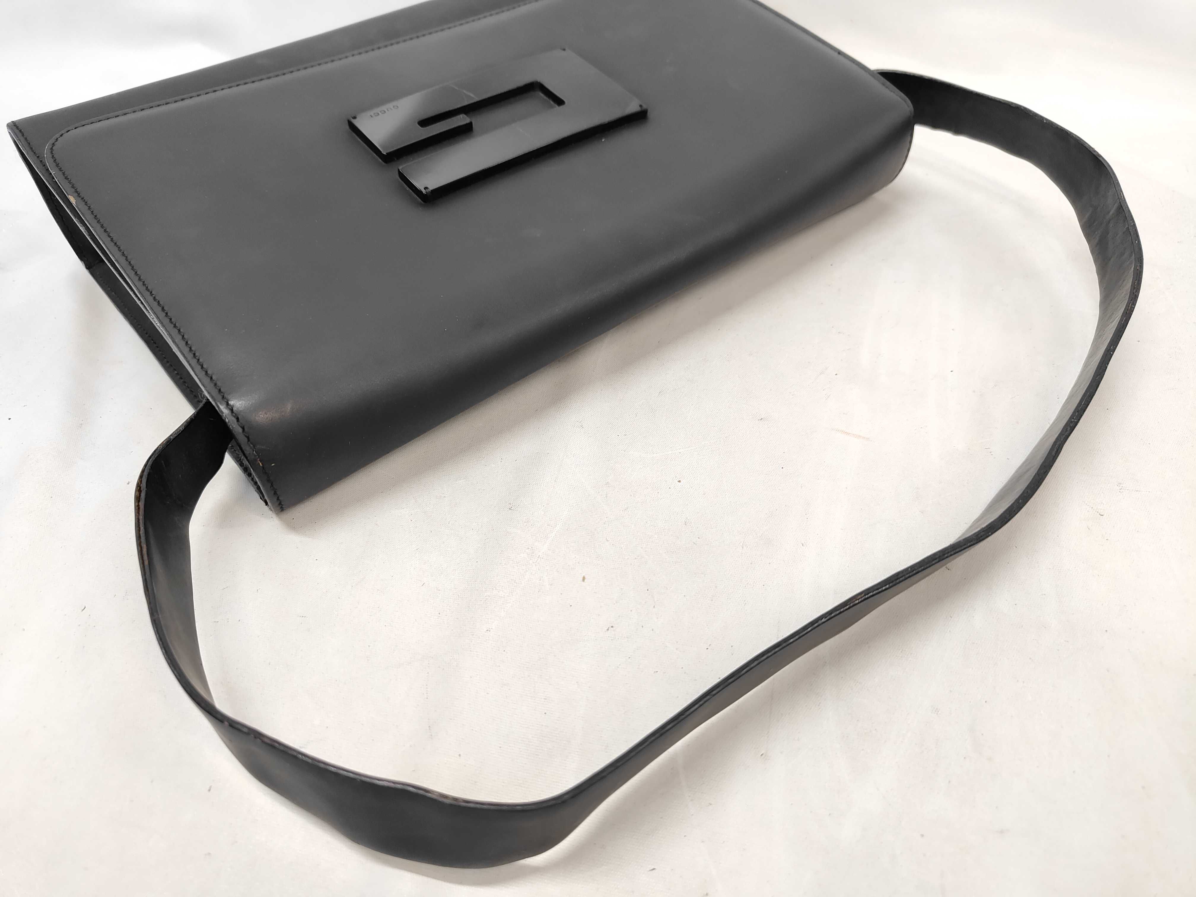 001・3064 Shoulder Bag — view 3