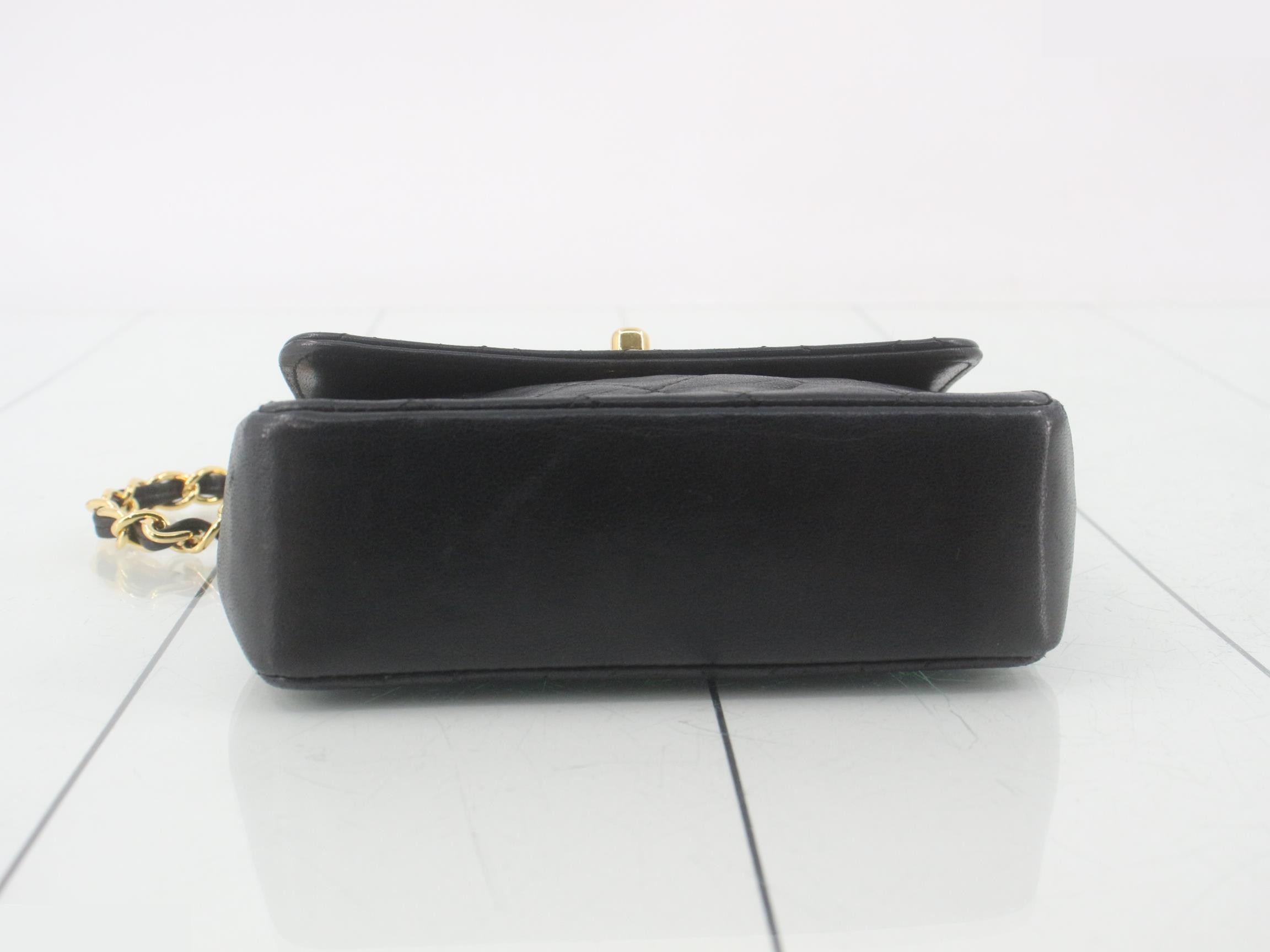Matelassé (bag) - Shoulder bag — view 3