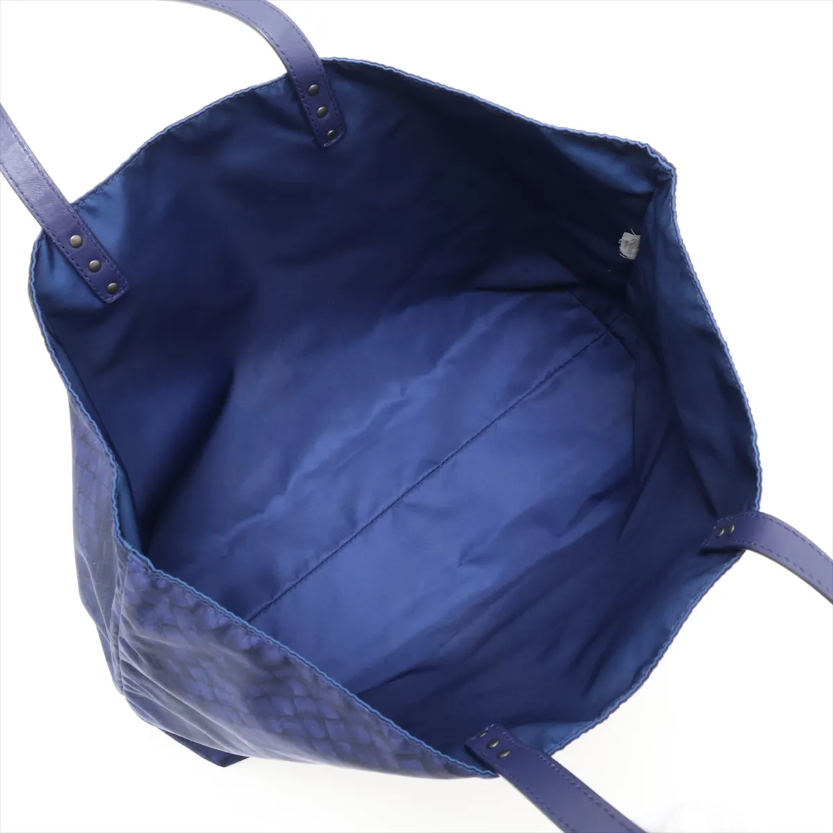 Intrecciato Illusion Nylon Tote Bag, Blue — view 7