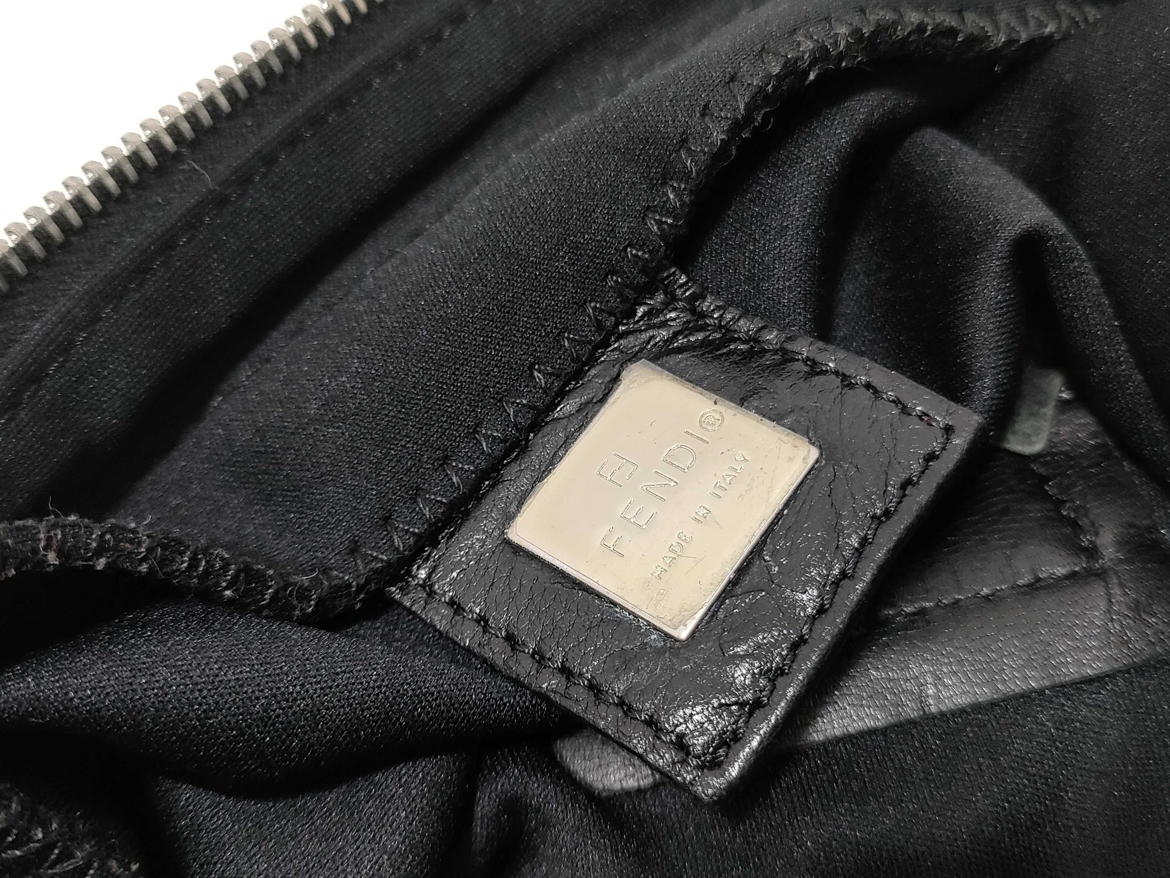 Mamma Nylon Bag Shoulder Bag — view 11