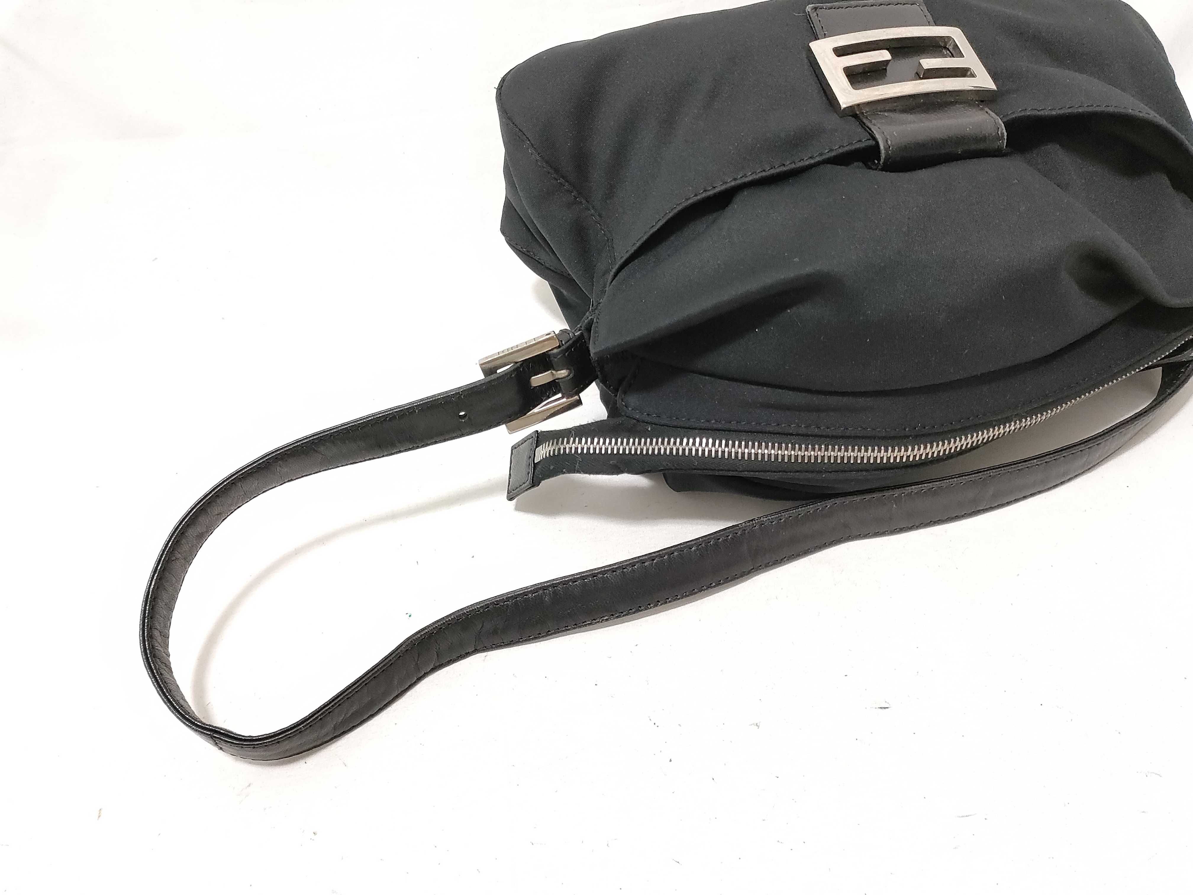 Mamma Nylon Bag Shoulder Bag — view 3
