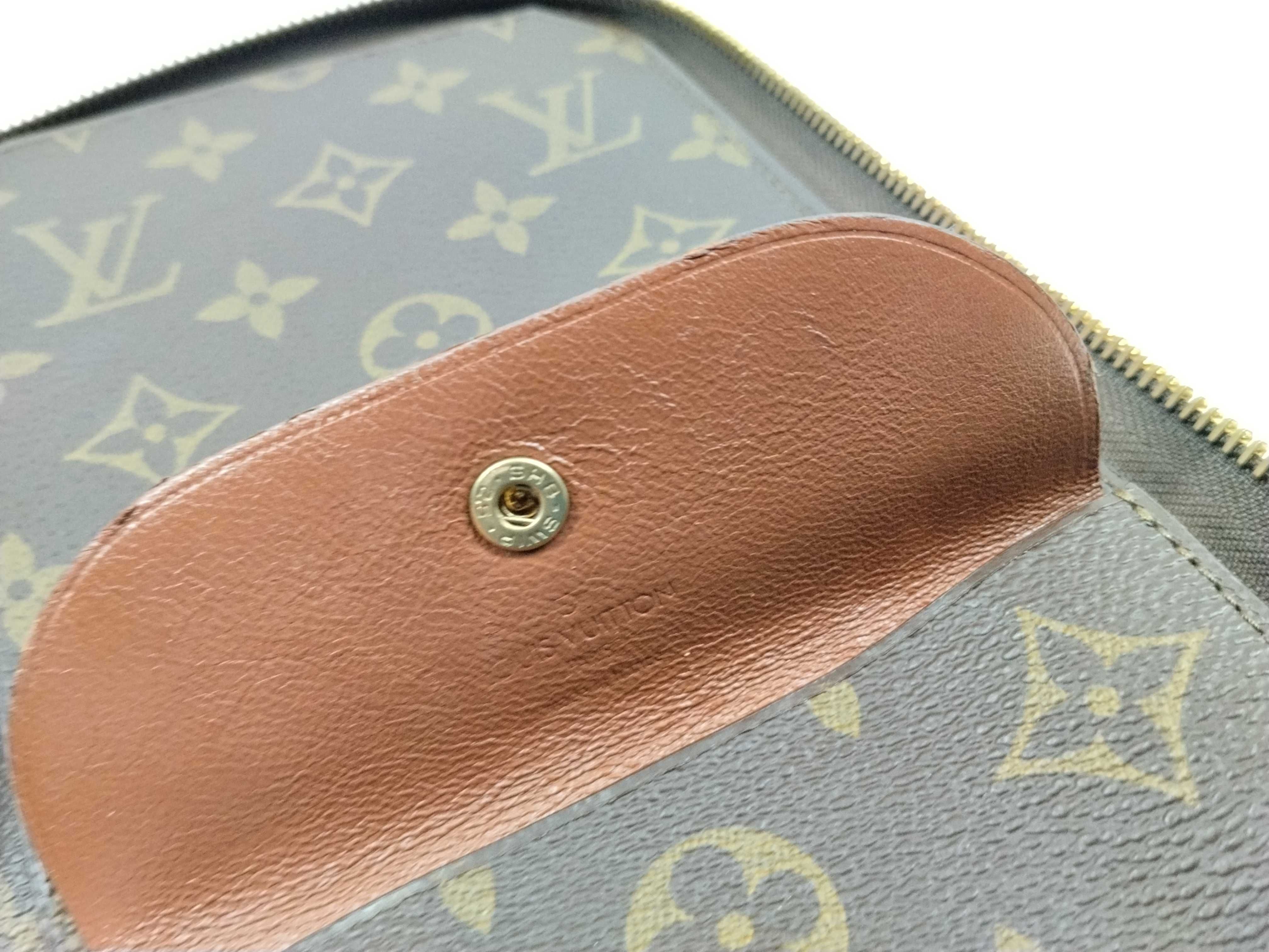 Monogram M60119 Organizer de Voyage Clutch Bag — view 15