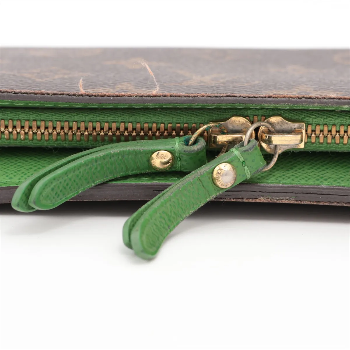 Monogram Portefeuille Insolite M66565 CA3078 Brown x Green Round Wallet — view 11