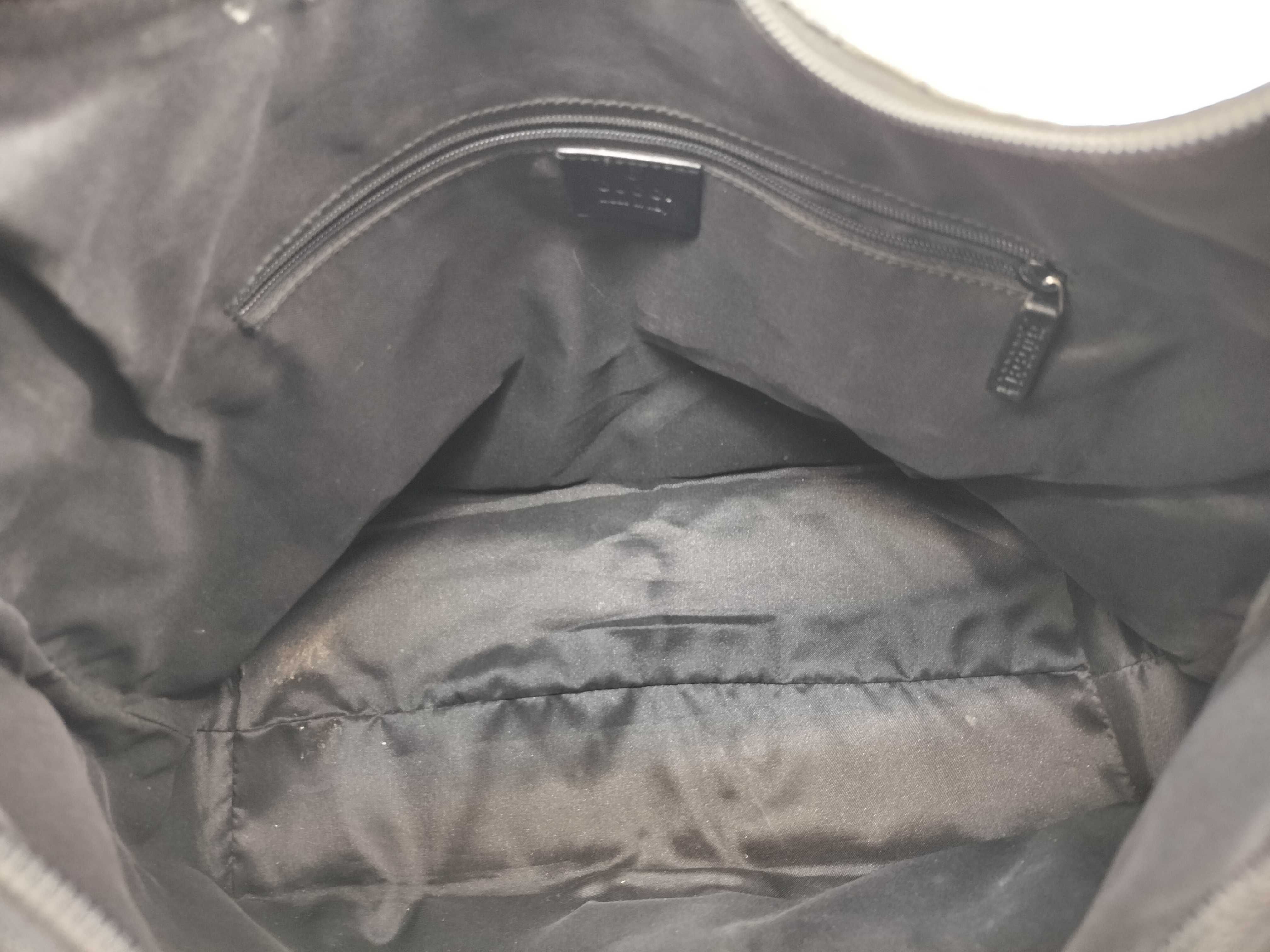 GG Canvas Shoulder Bag — view 11