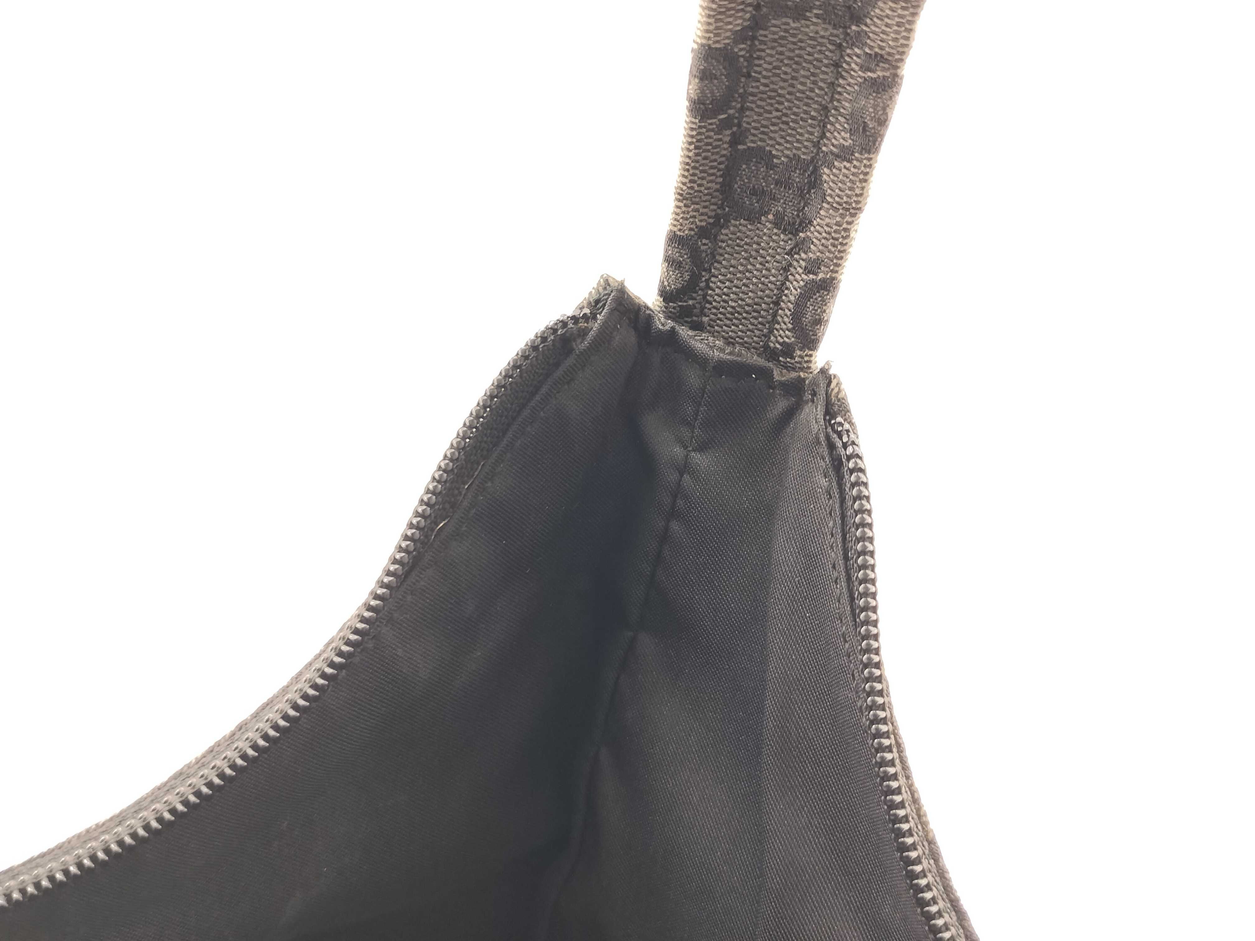 GG Canvas Shoulder Bag — view 12