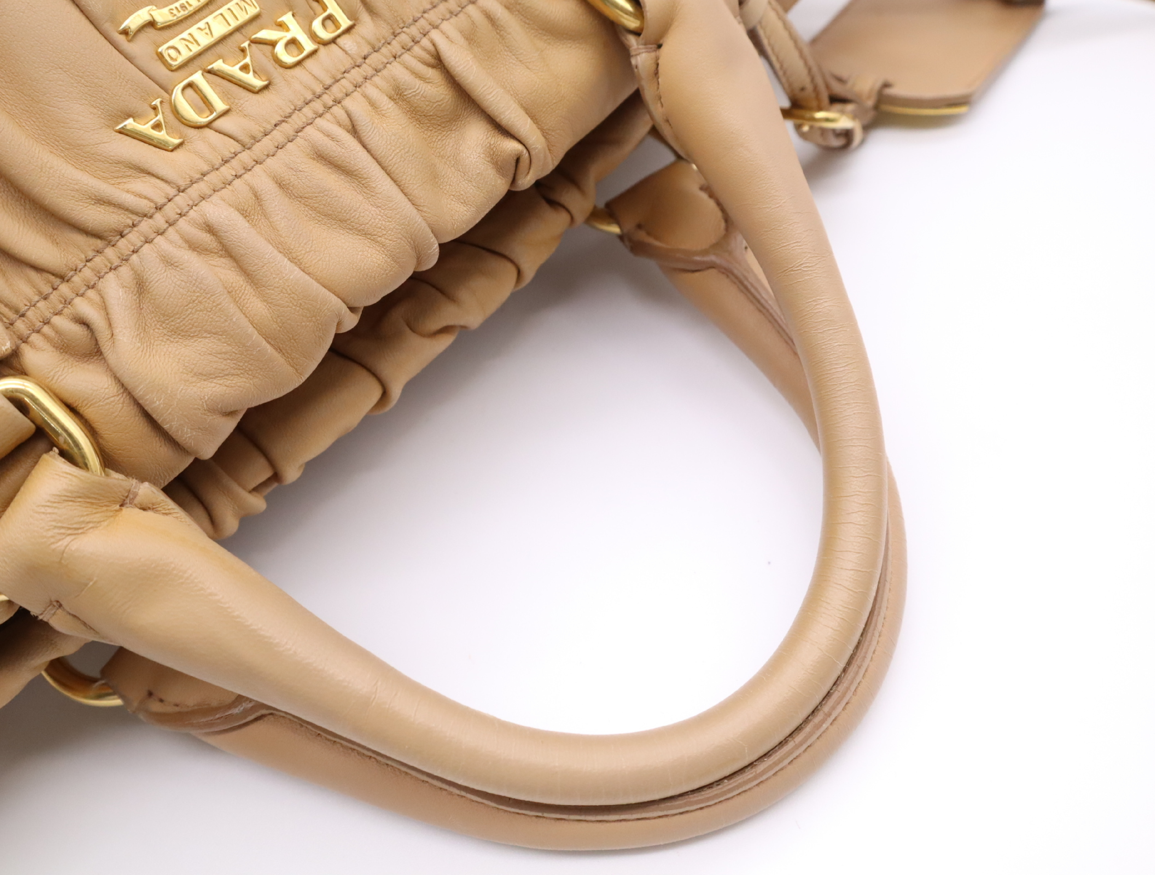 Leather Handbag, Beige, Gold Hardware, with Shoulder Strap, Name Tag, and Card Holder. — view 13