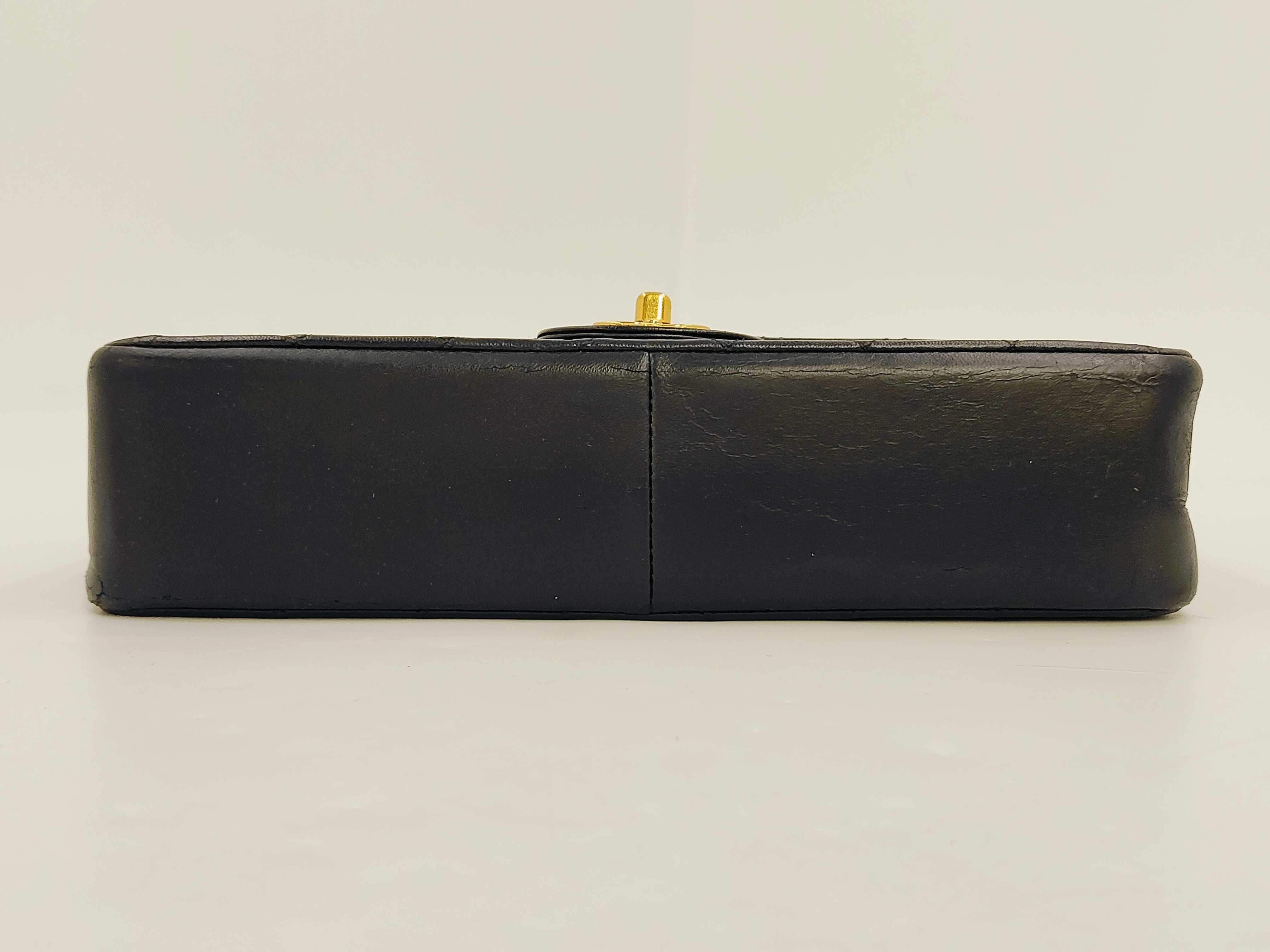 Matelassé Lambskin Classic Flap Chain Shoulder Bag (with seal) — view 6