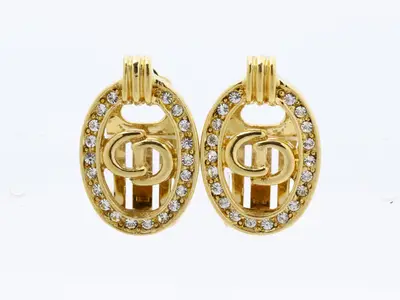 Other line: Precious metal earrings, 7.2g