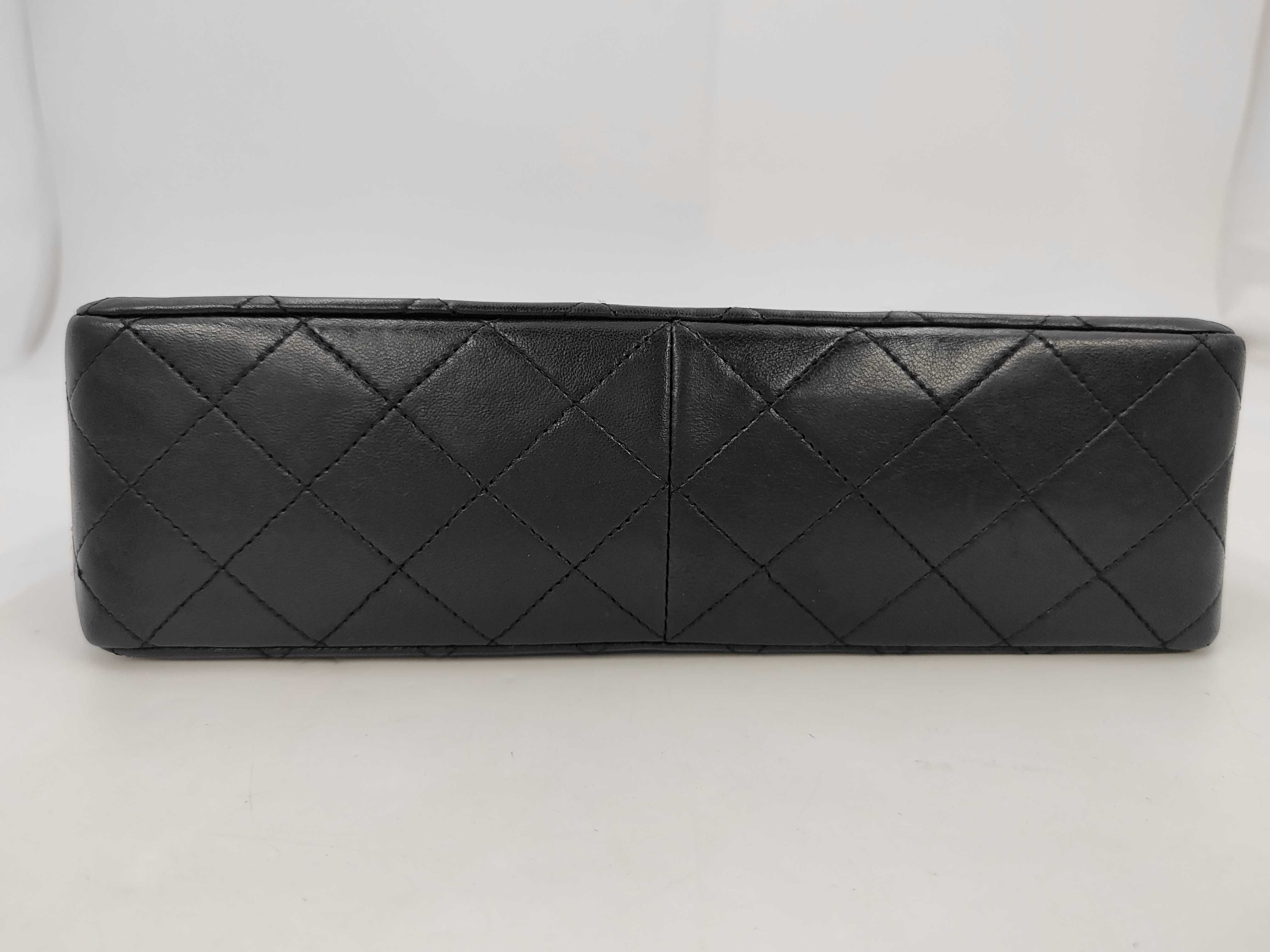Matelassé 25 Double Flap Double Chain Lambskin Shoulder Bag — view 4