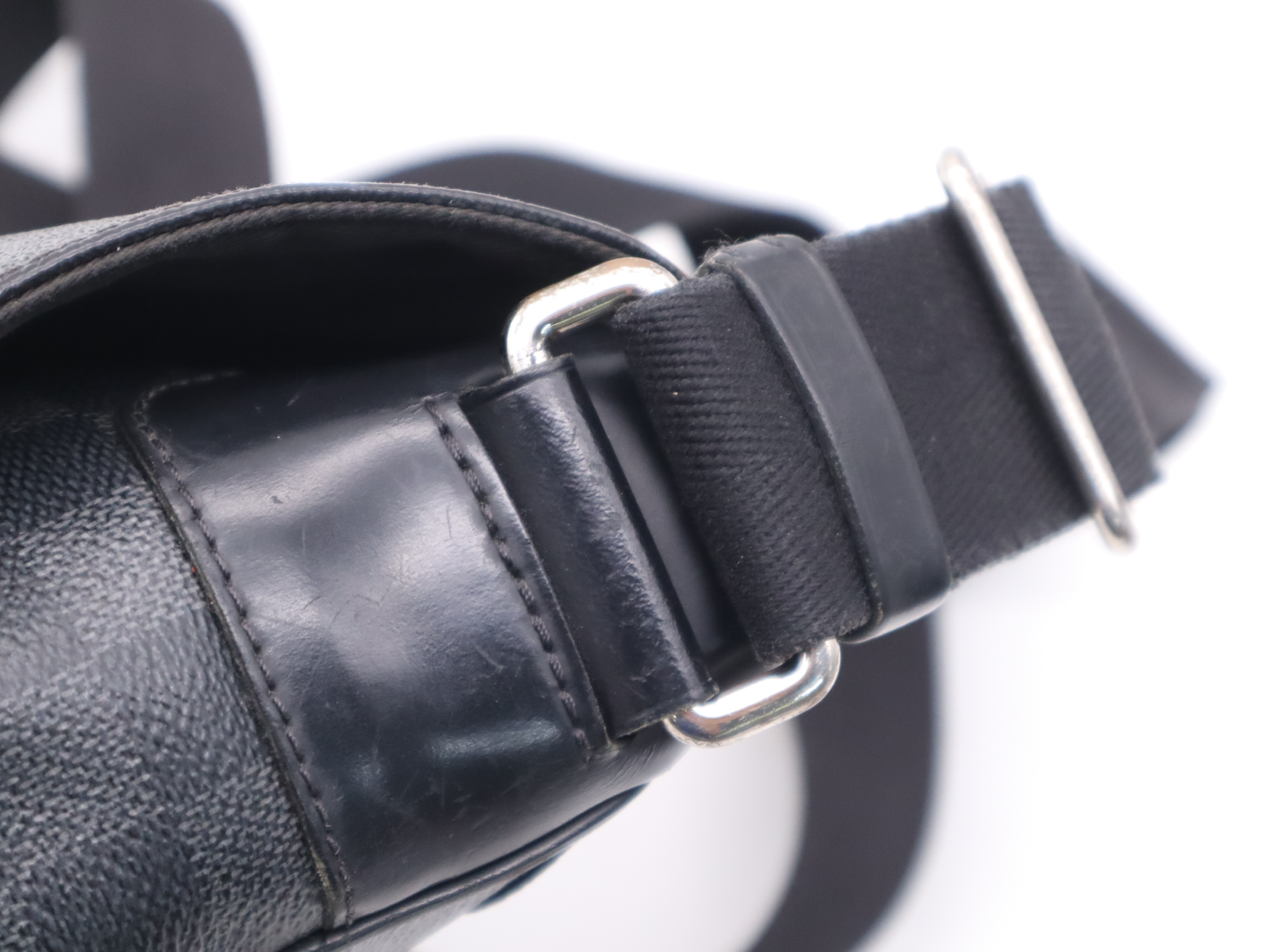 N41028 Graphite District PM NM Shoulder Bag — view 8