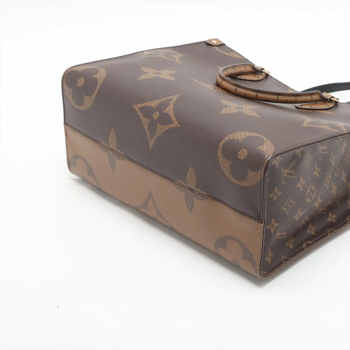 Giant Monogram Reverse On the Go MM M45039 Brown RFID reaction available — view 3