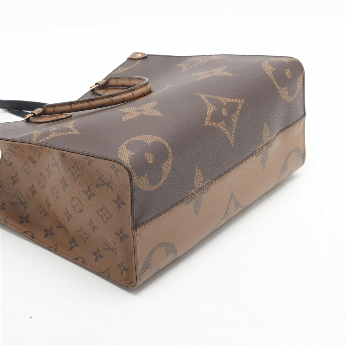 Giant Monogram Reverse On the Go MM M45039 Brown RFID reaction available — view 4
