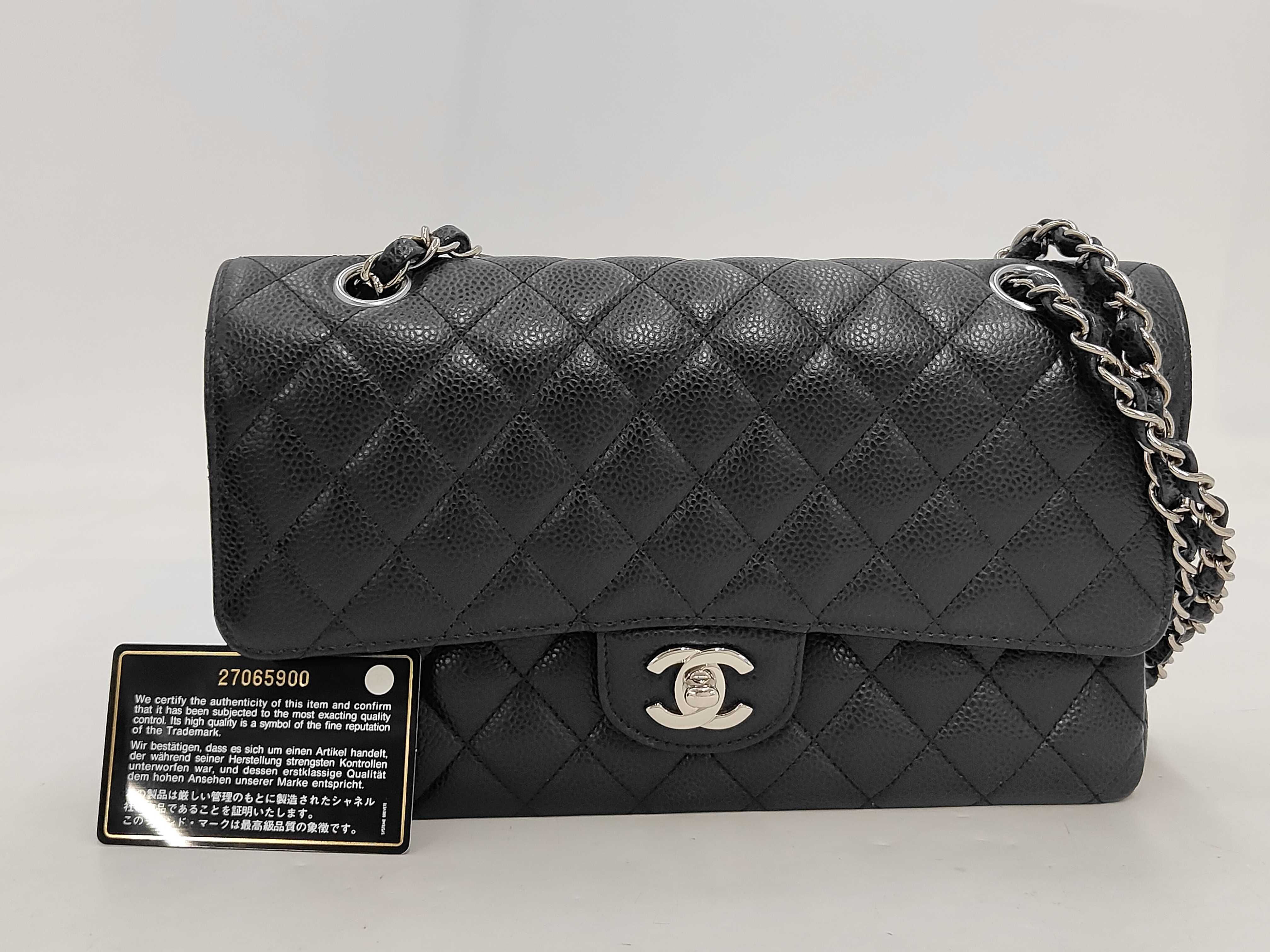 Matelassé 25 Caviar Double Flap Double Chain Shoulder Bag