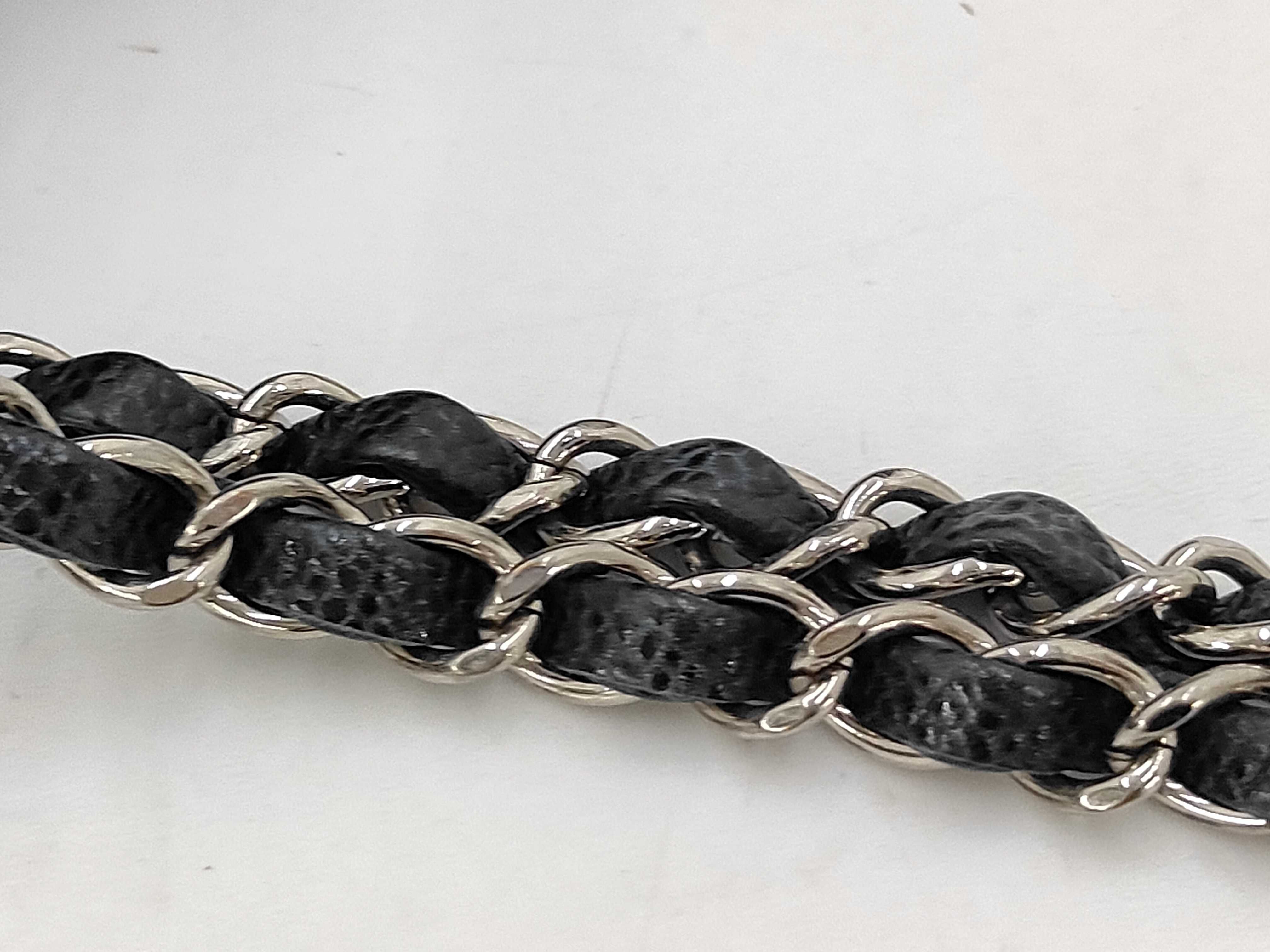Matelassé 25 Caviar Double Flap Double Chain Shoulder Bag — view 6