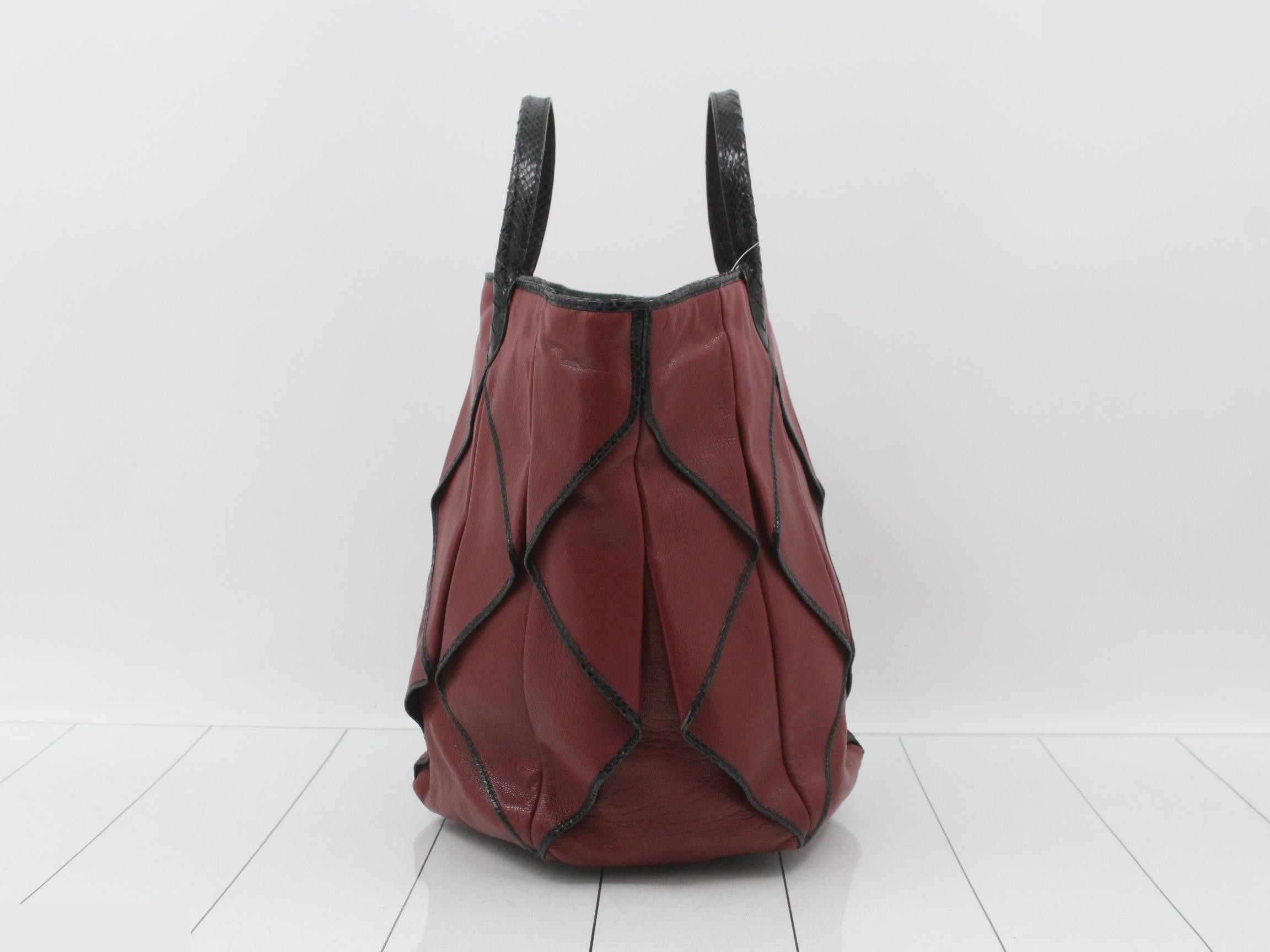 Tote bag, Bordeaux leather — view 4