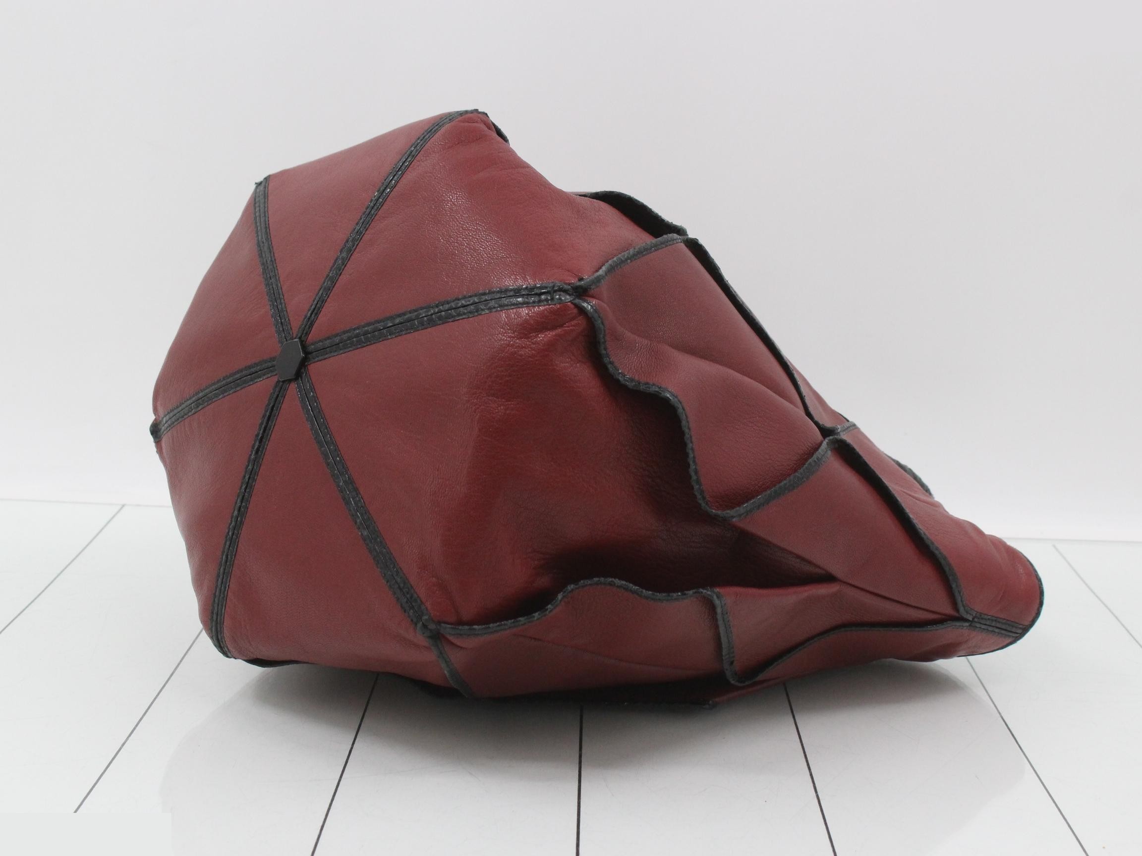 Tote bag, Bordeaux leather — view 6