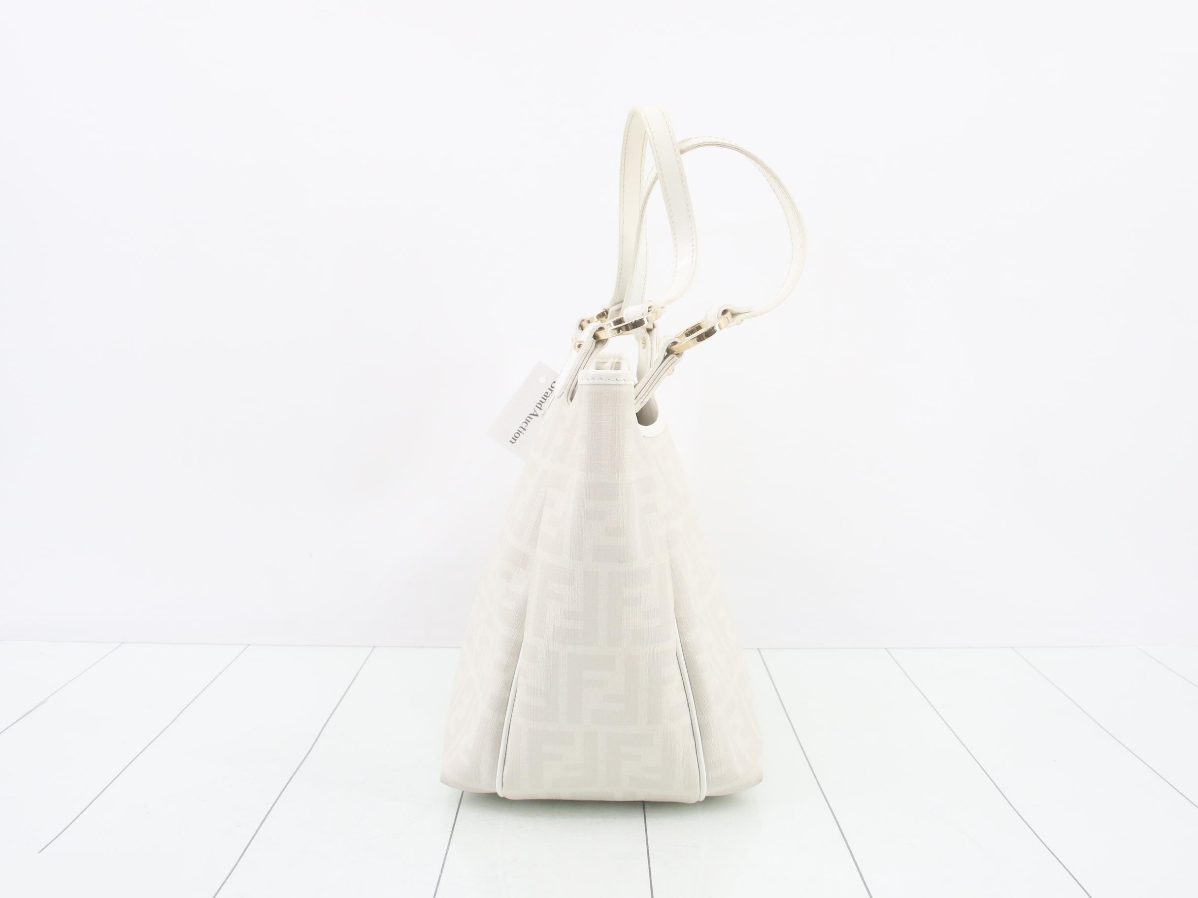 tote bag, Zucca pattern, white/ivory, with charm. — view 3