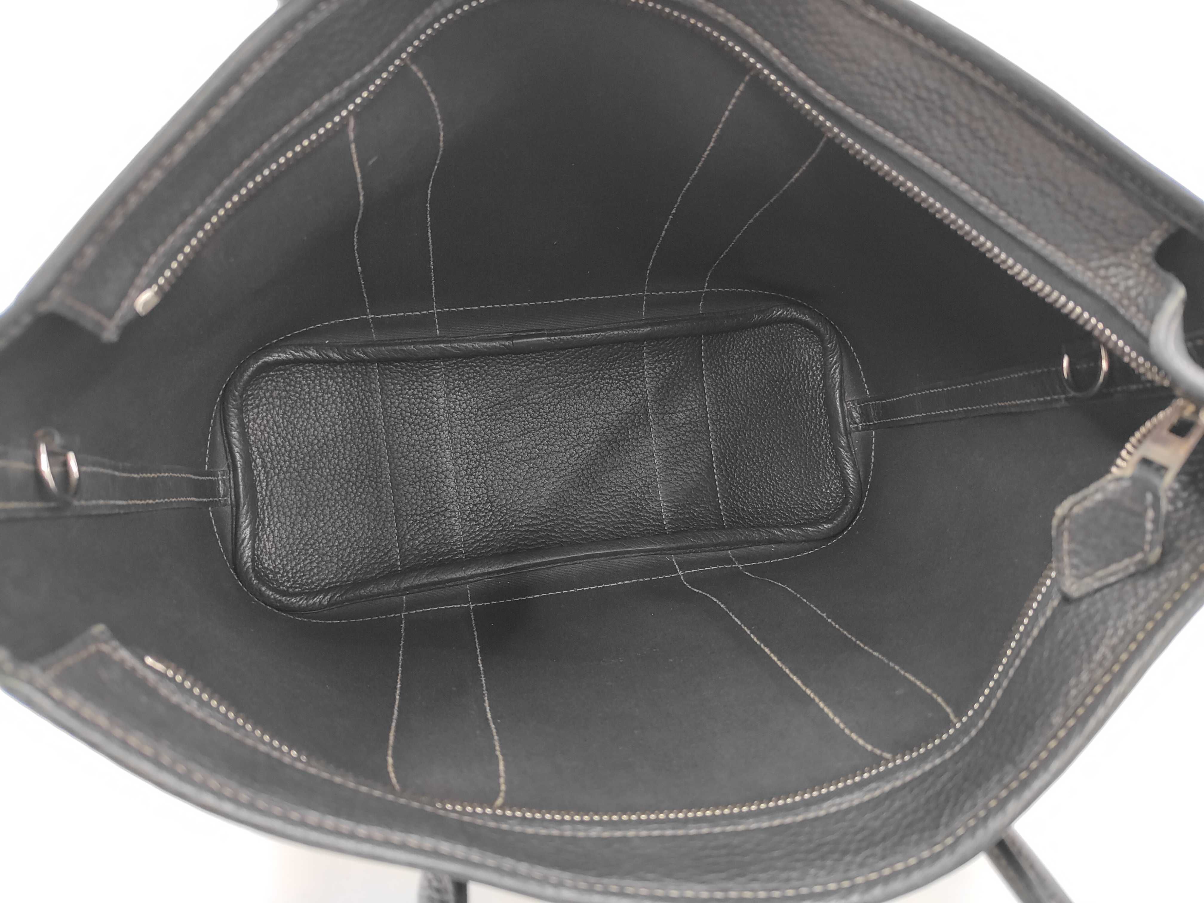 Garden Zip PM Black M Stamp Tote Bag — view 10