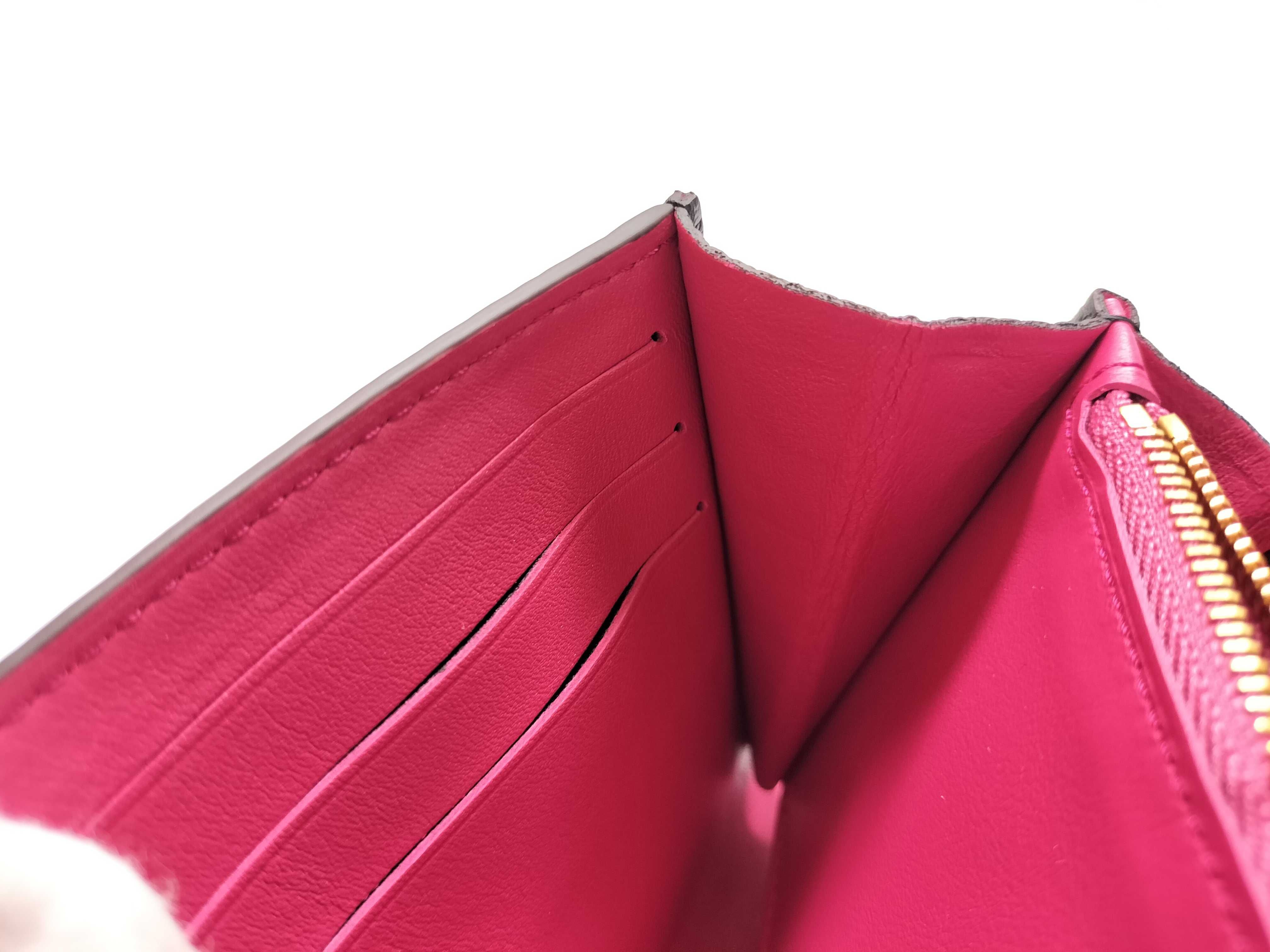 N61248 Portefeuille Capucines Wallet — view 14
