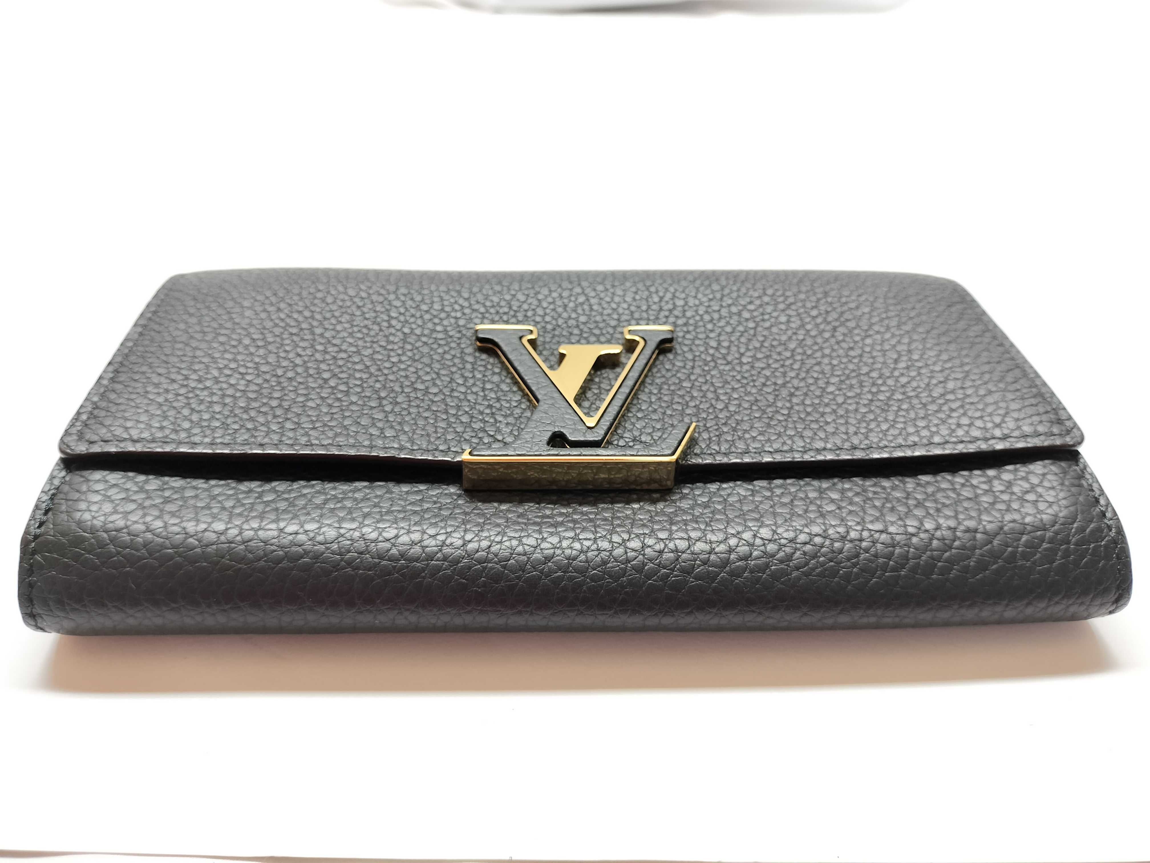 N61248 Portefeuille Capucines Wallet — view 4