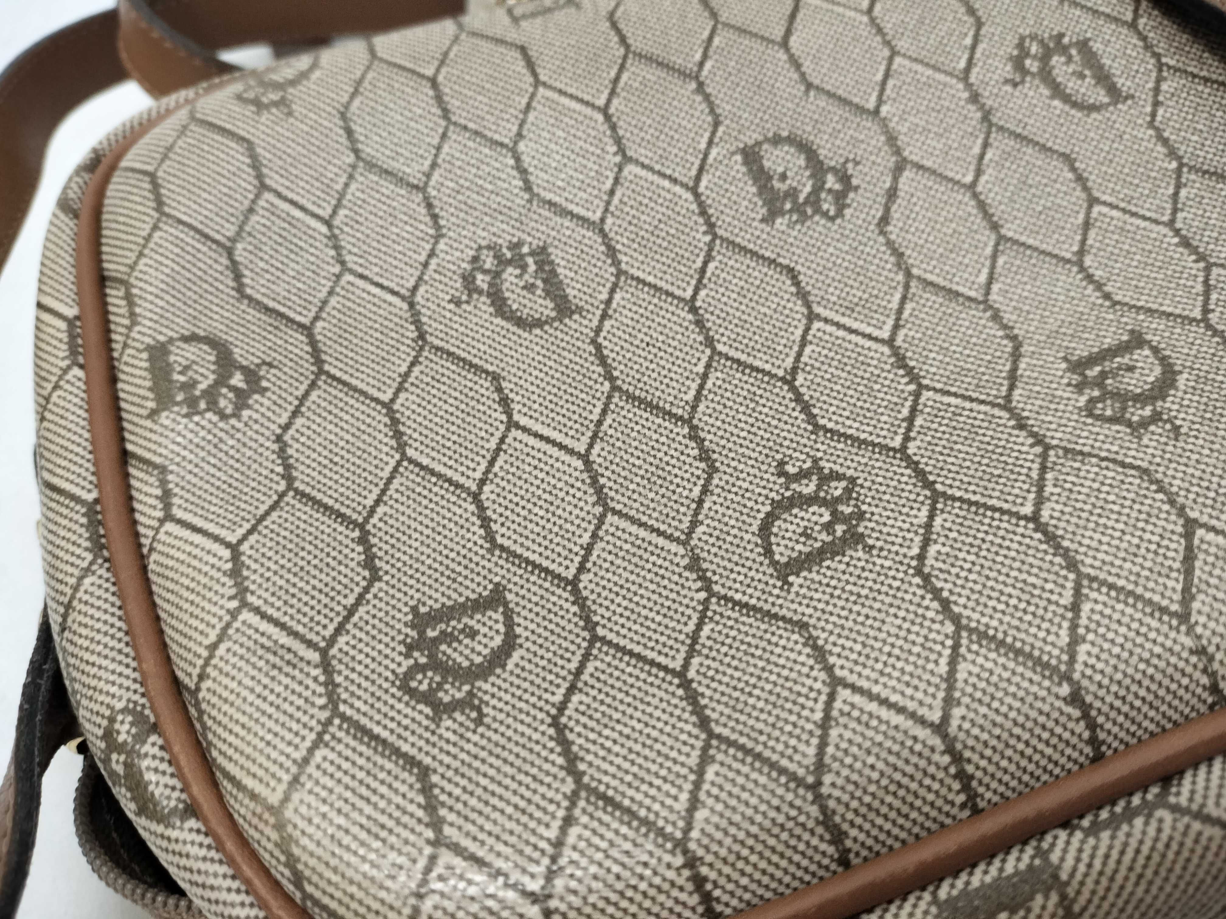 Honeycomb Pattern Shoulder Bag, Beige Canvas Leather Shoulder Bag — view 14