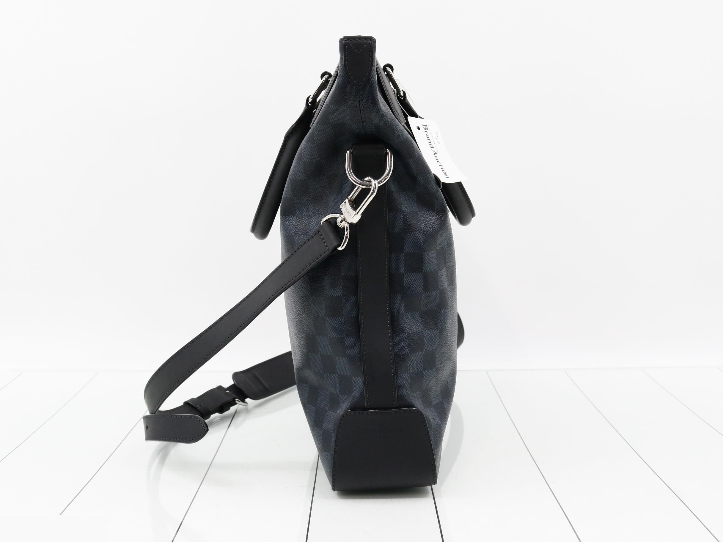 Damier Cobalt Tote Greenwich 2-Way Tote Bag — view 3