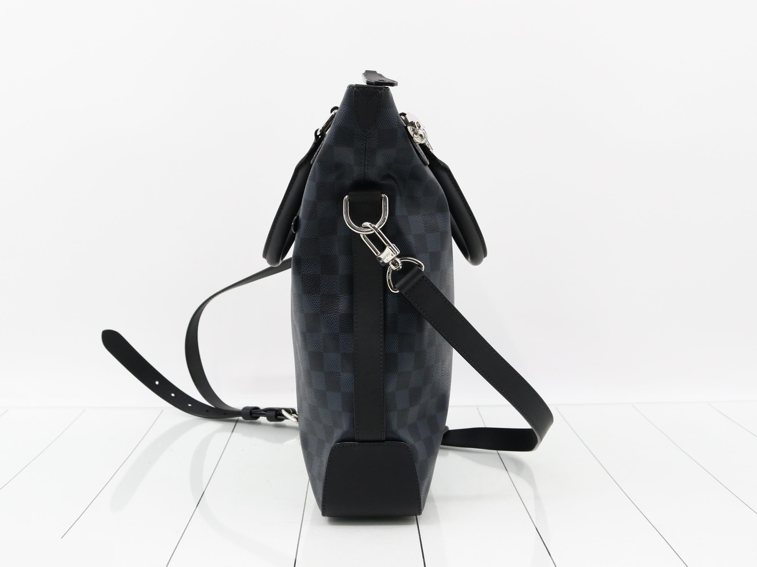 Damier Cobalt Tote Greenwich 2-Way Tote Bag — view 4