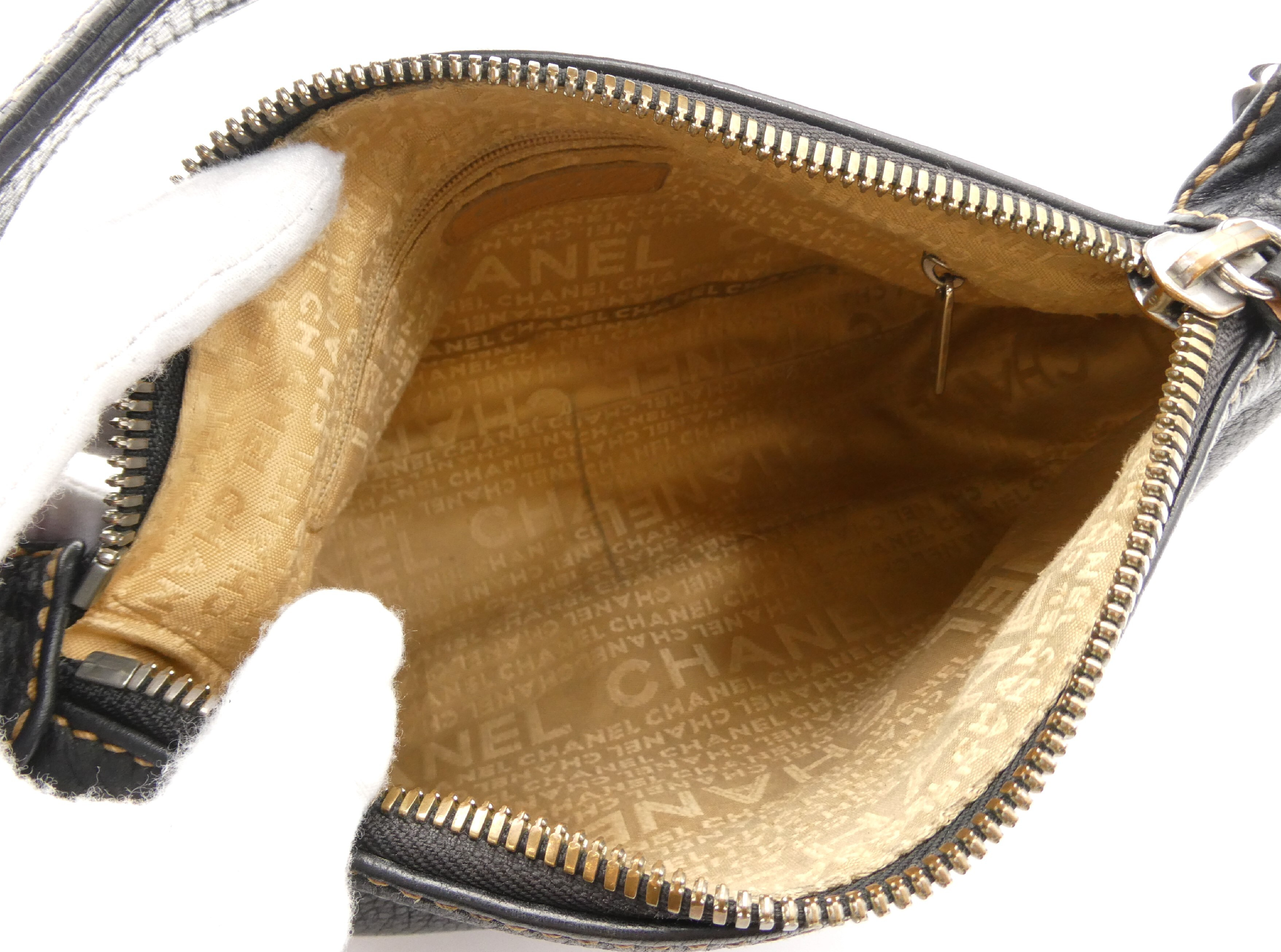 Logo Leather Fringe Shoulder Bag — view 7