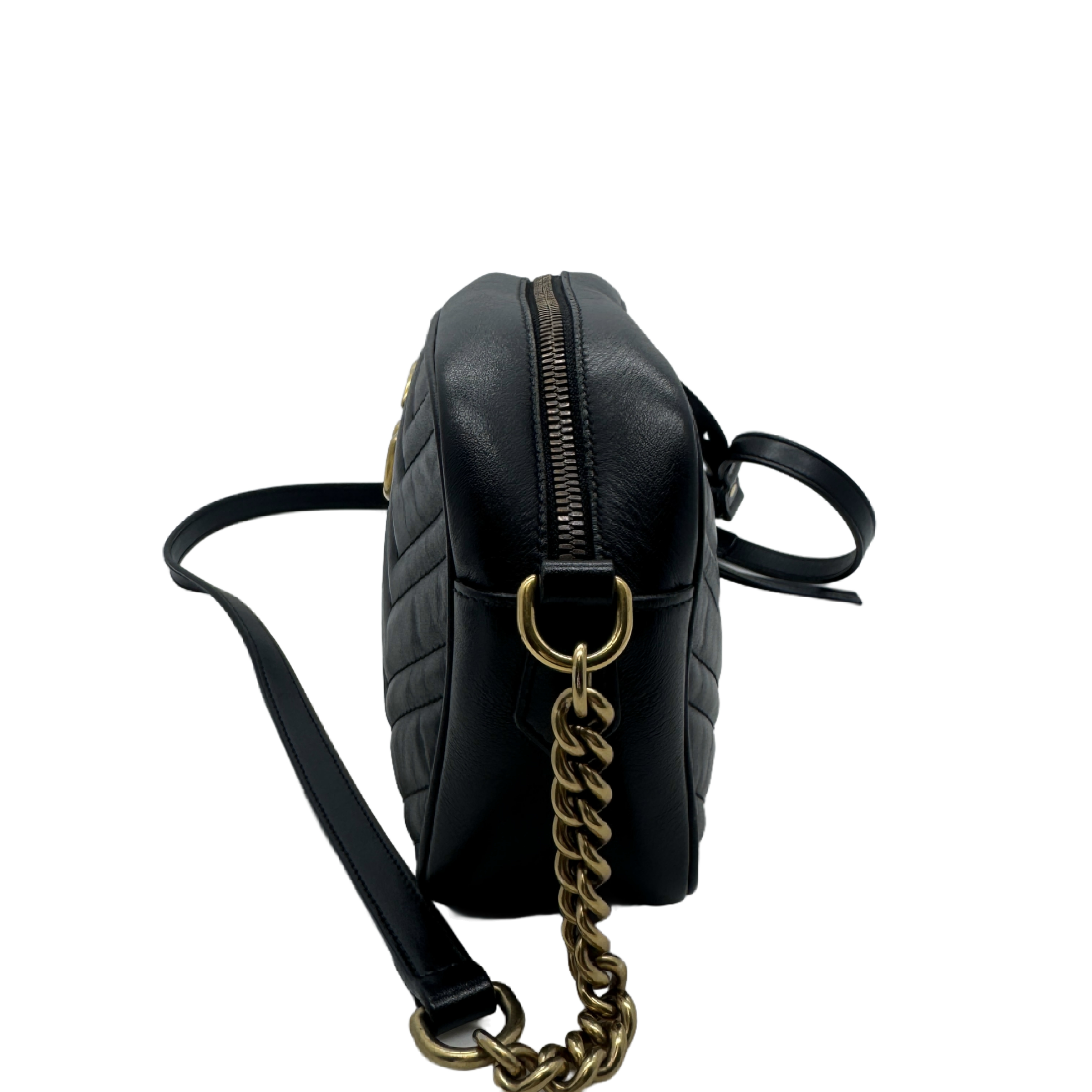 GG Marmont Matelassé Quilted Leather Camera Bag Chain Shoulder Bag — view 3
