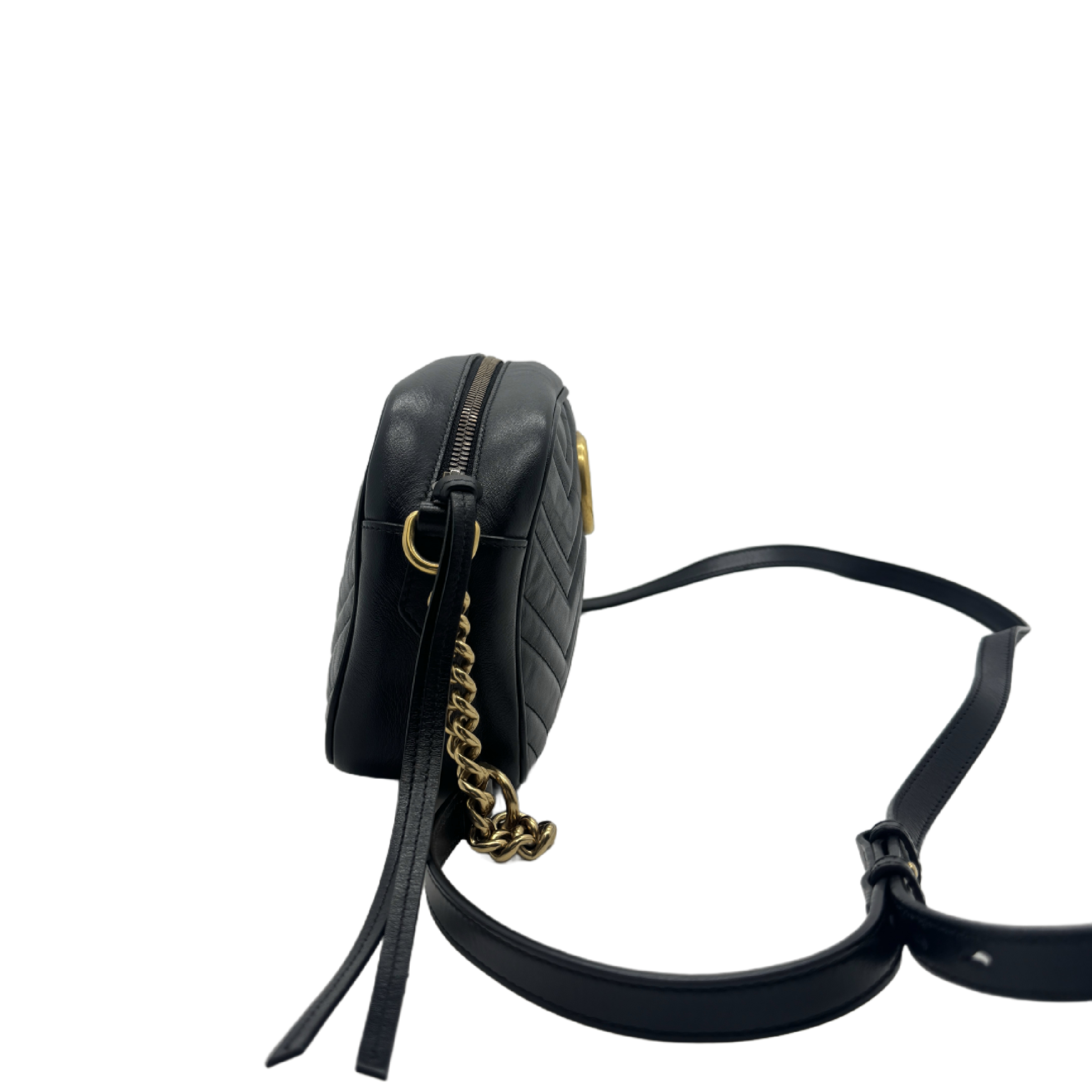 GG Marmont Matelassé Quilted Leather Camera Bag Chain Shoulder Bag — view 4