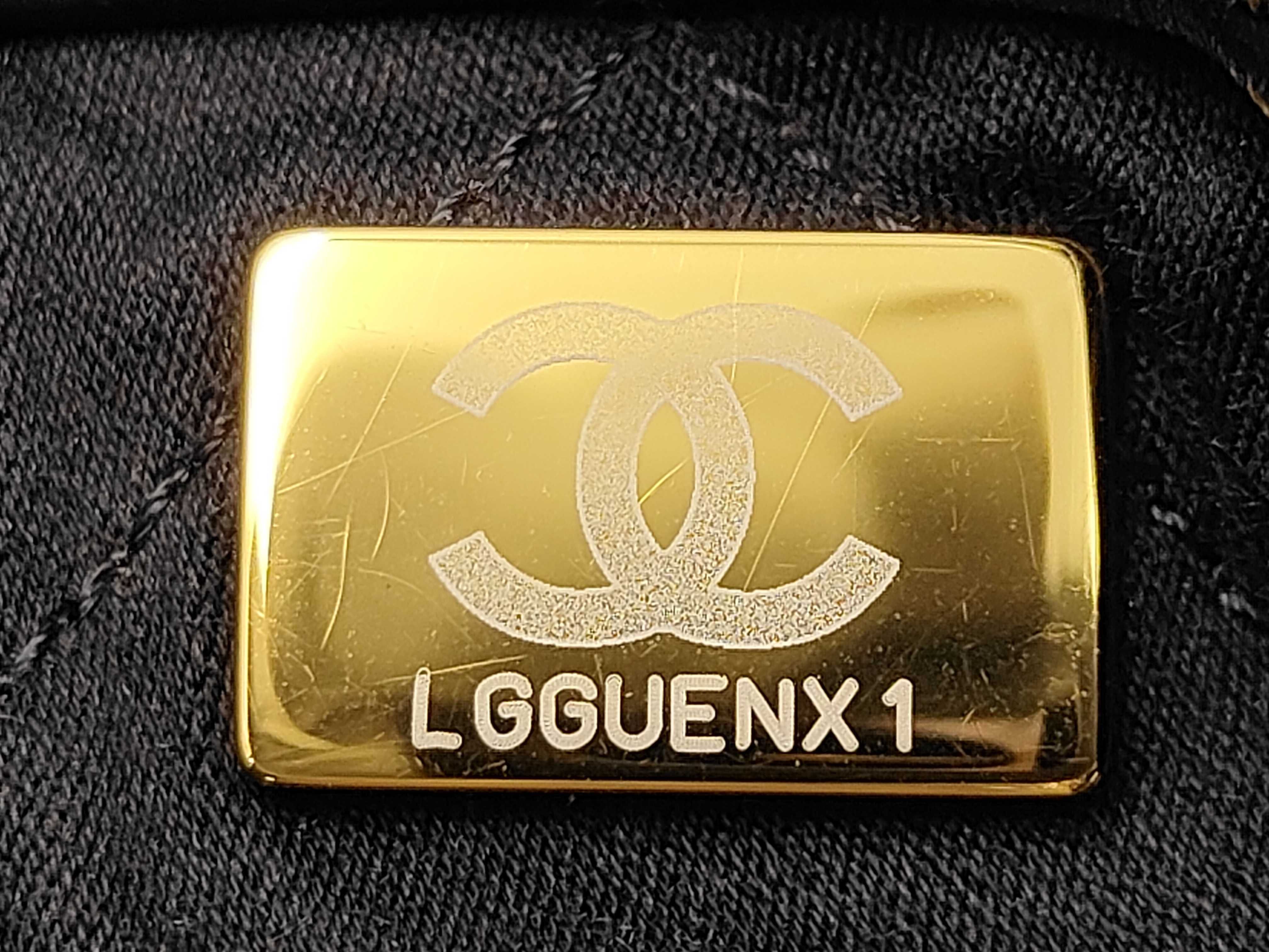22 Medium Random Serial Number Lambskin Black Gold Bag — view 11