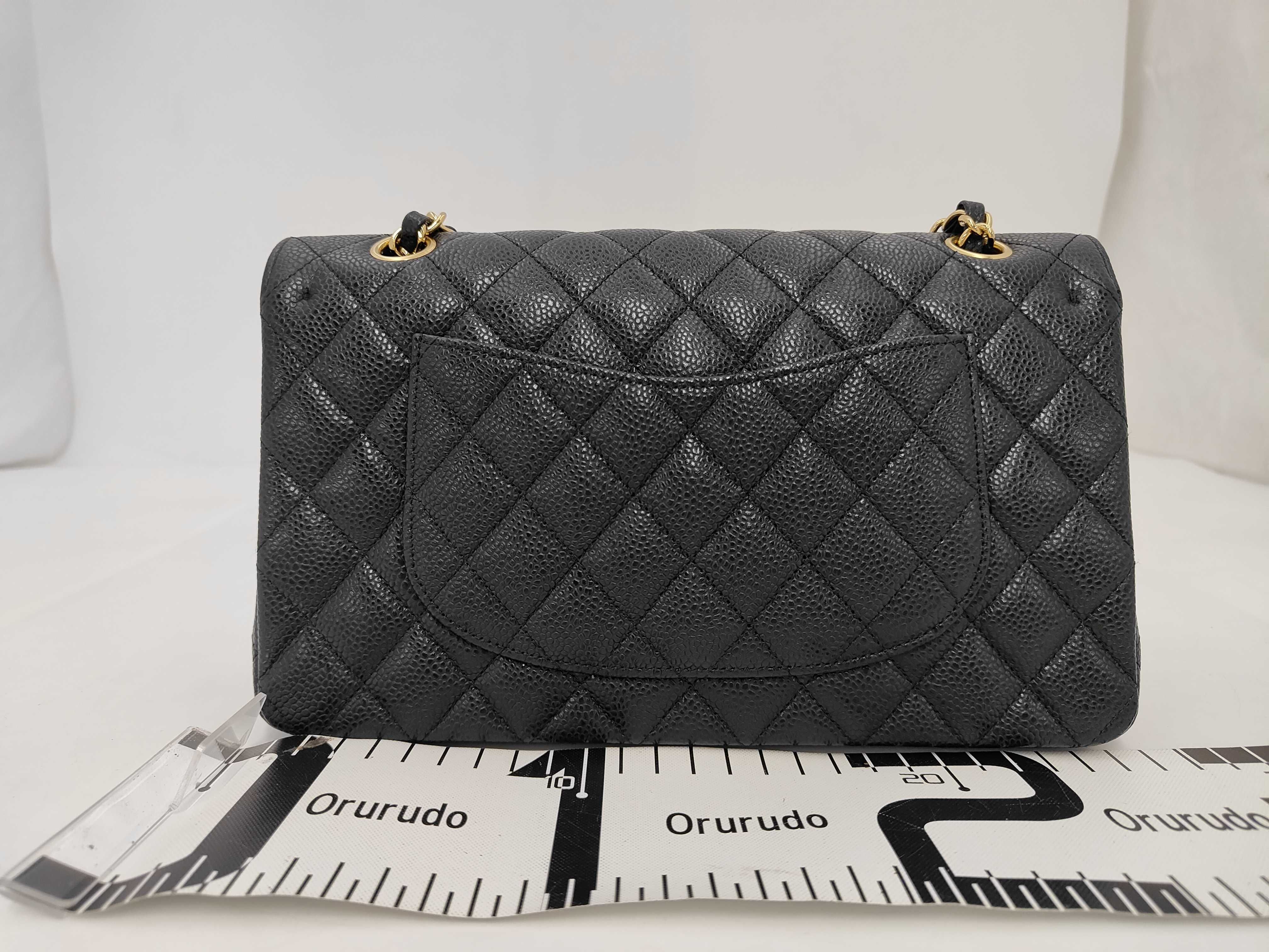 Matelassé 25 Double Flap Double Chain Caviar Shoulder Bag — view 2