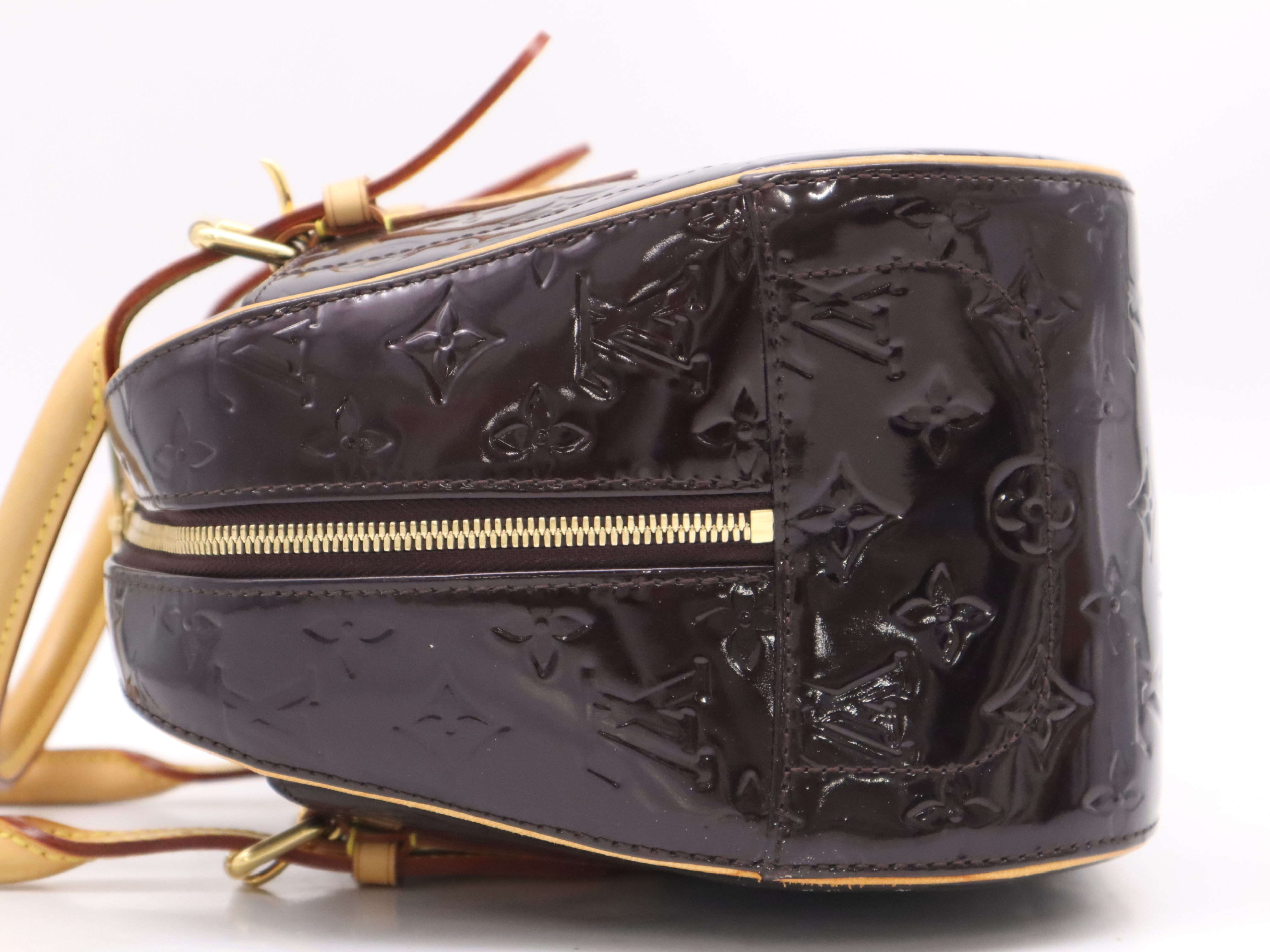 M93516 Vernis Summit Drive Amarante Handbag — view 3