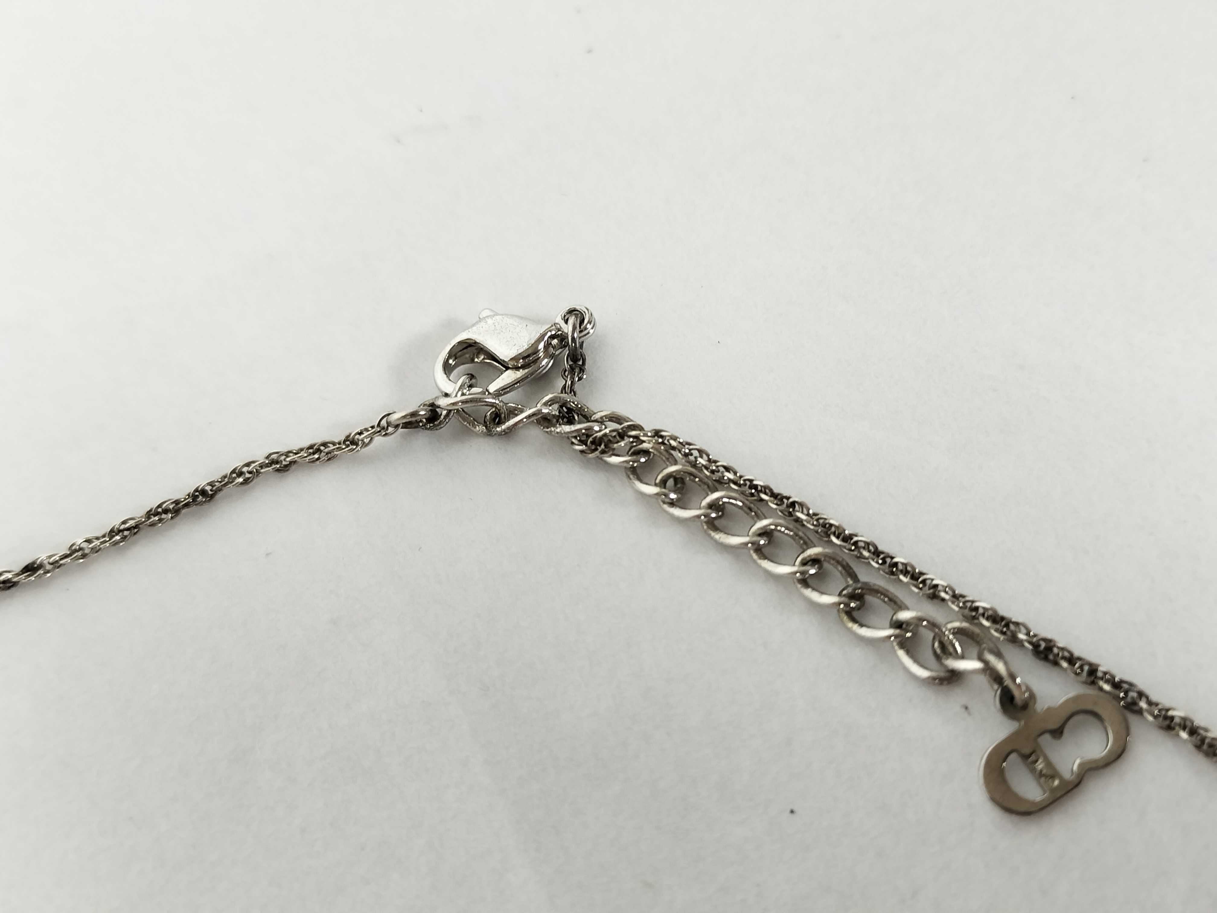 necklace — view 3