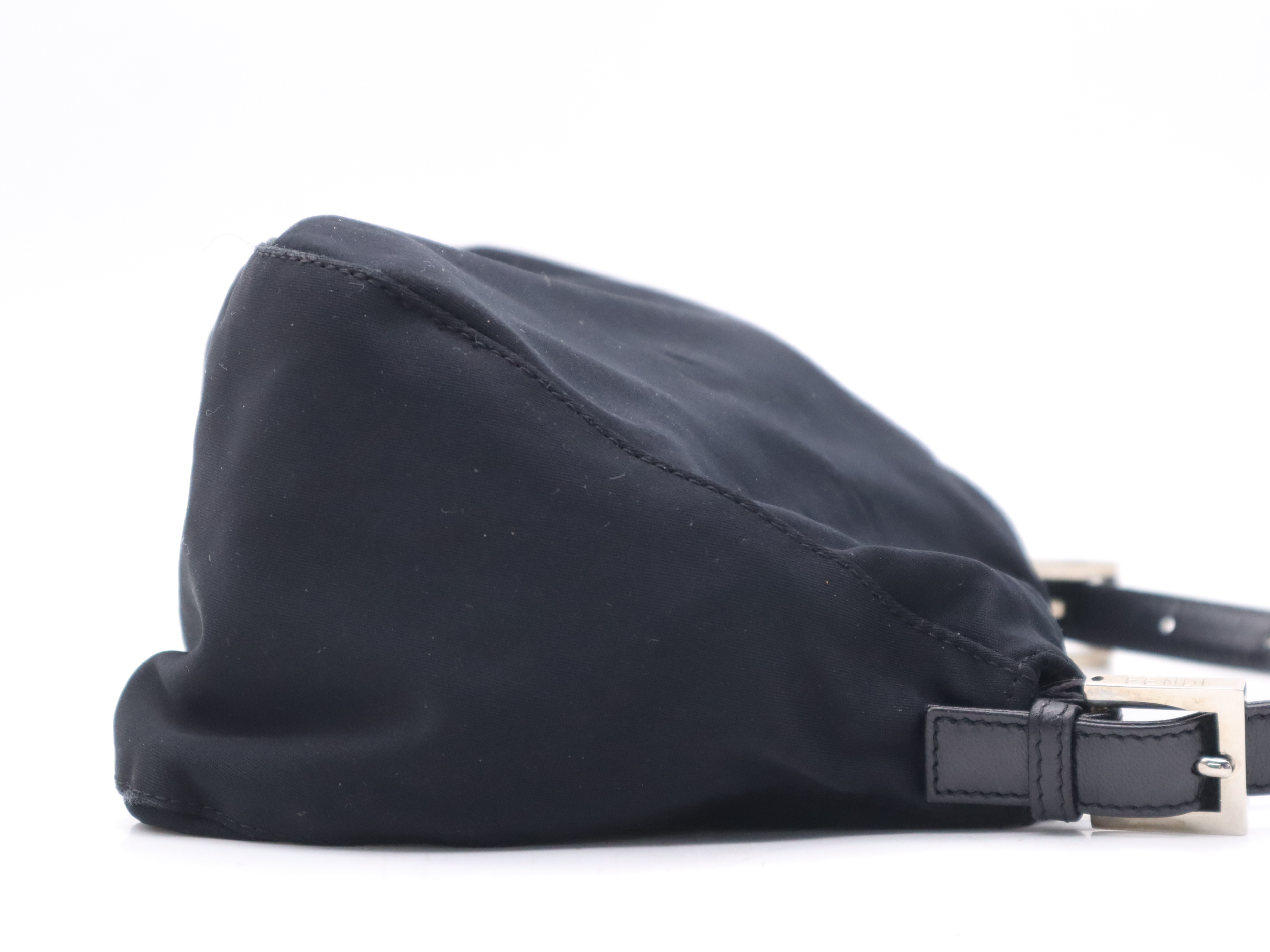 Jersey Mamma Bucket Black Shoulder Bag with Silver Hardware — view 5
