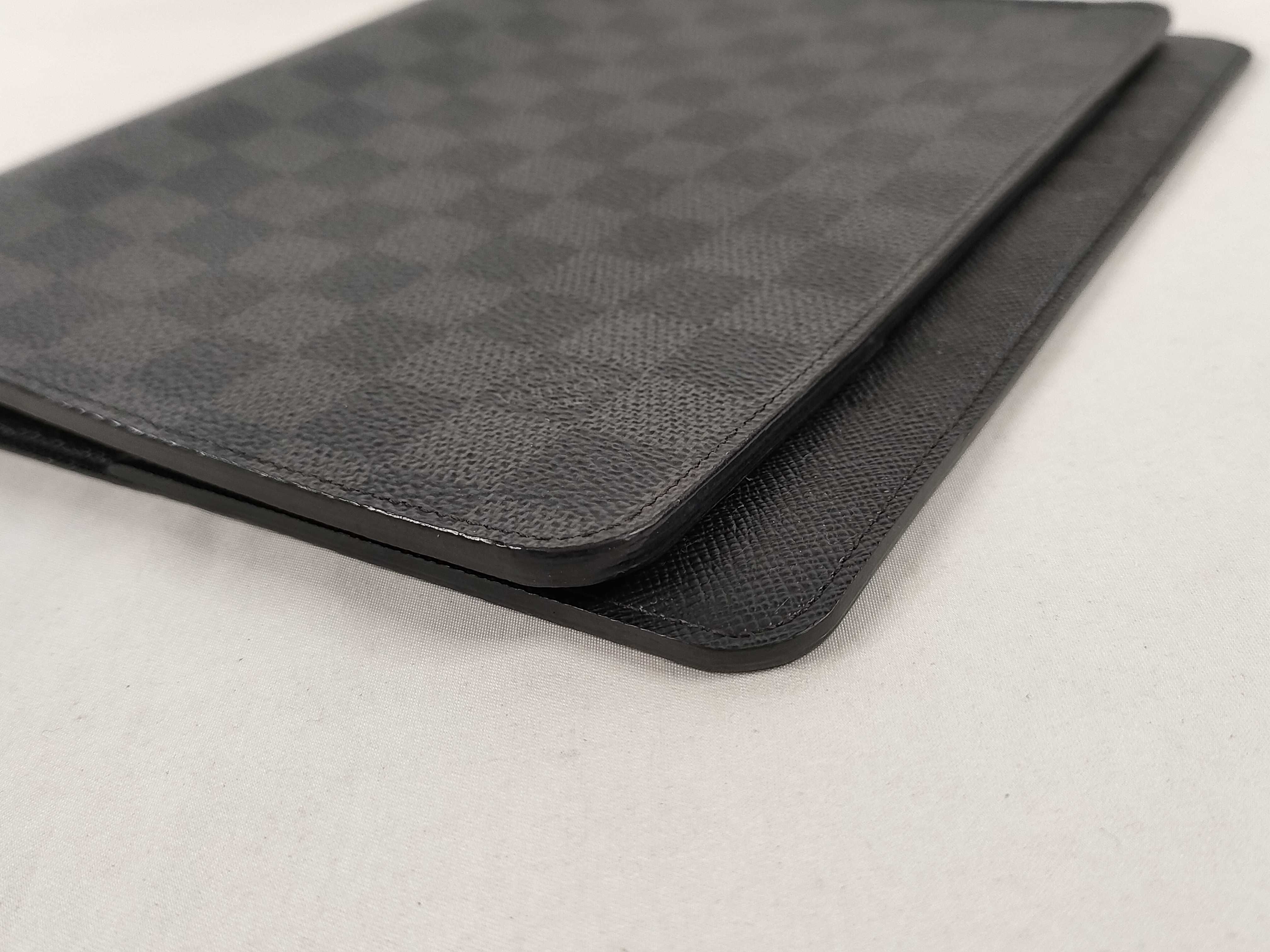Damier Graphite LV Damier Graphite Notebook Cover — view 3