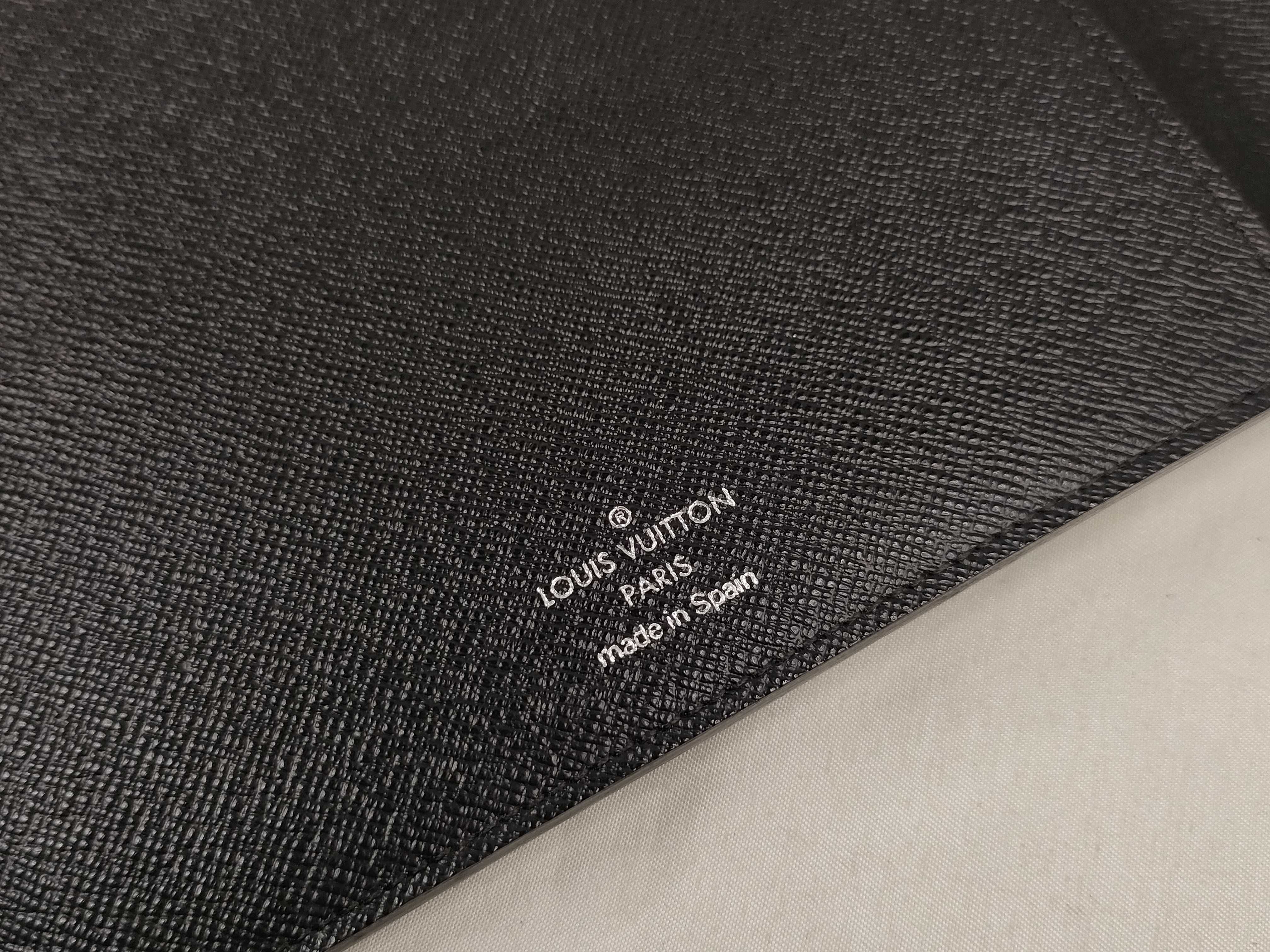 Damier Graphite LV Damier Graphite Notebook Cover — view 10