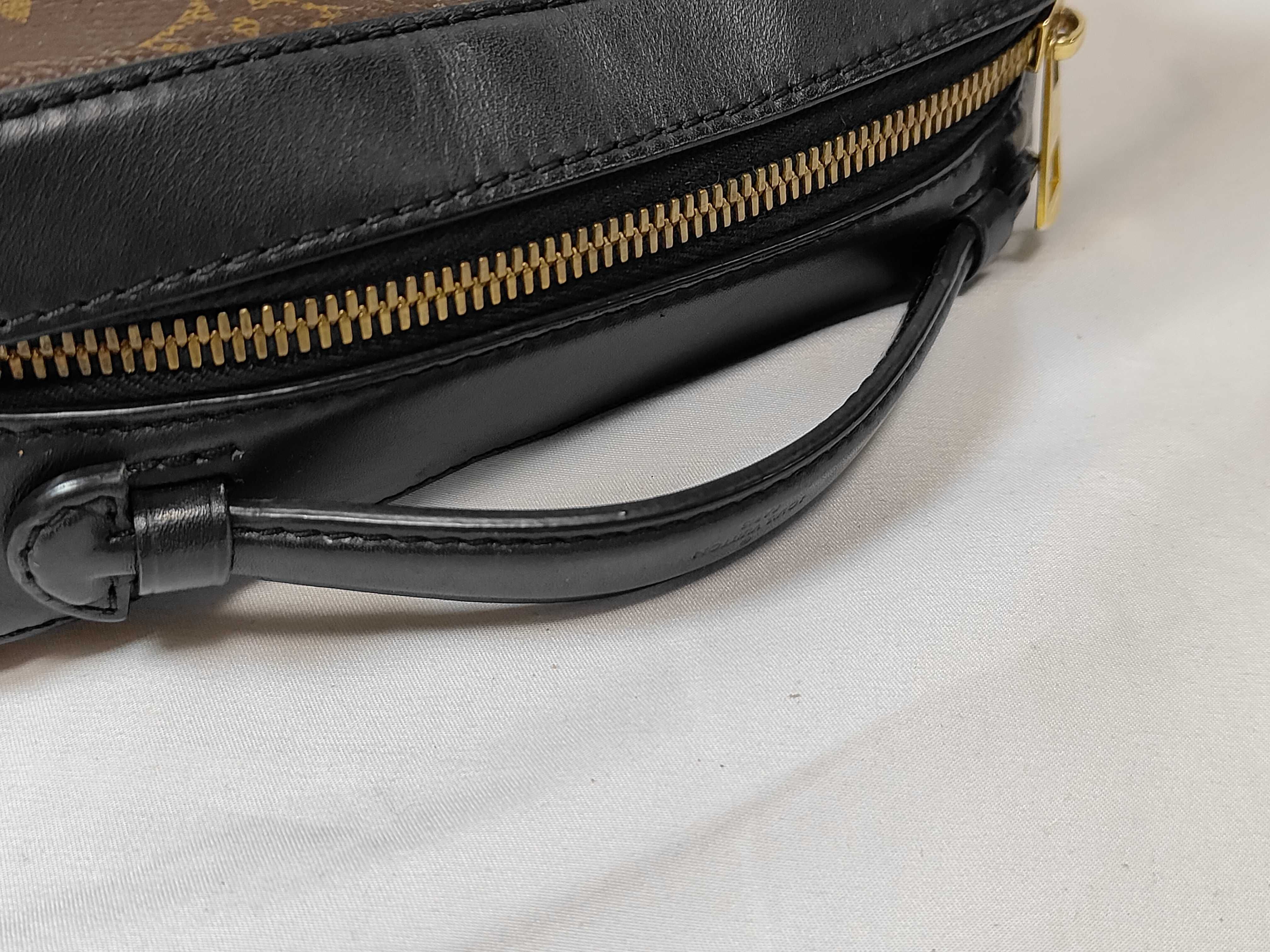 Monogram Louis Vuitton Saint-Onge Monogram M43555 DU1138 Shoulder Bag — view 9