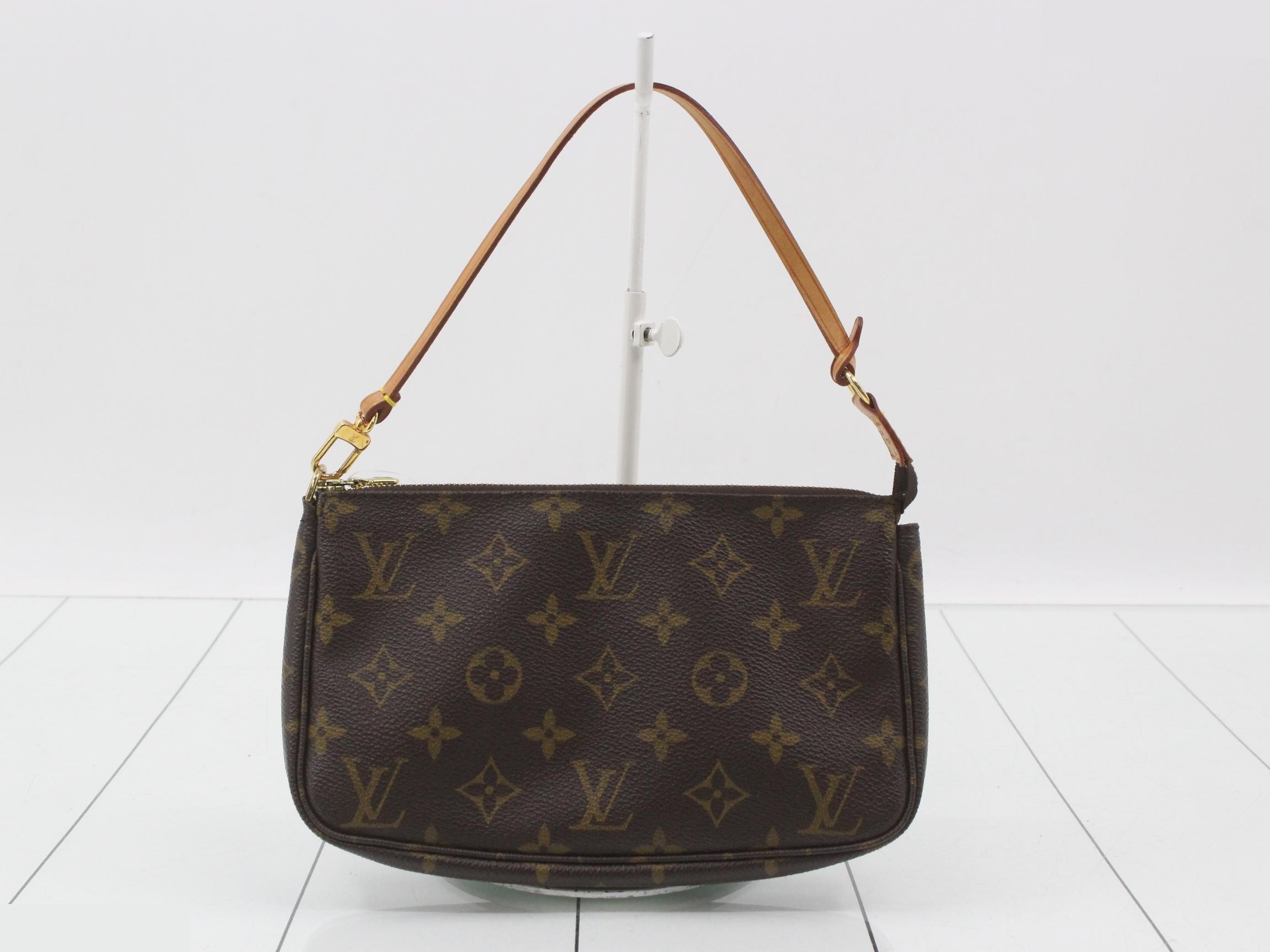 Pochette Accessoires (old model)