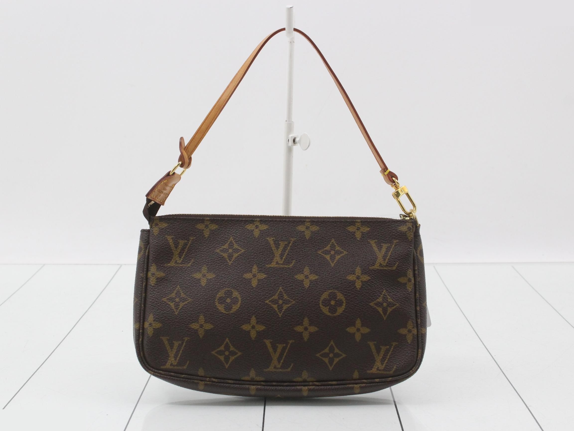 Pochette Accessoires (old model) — view 2