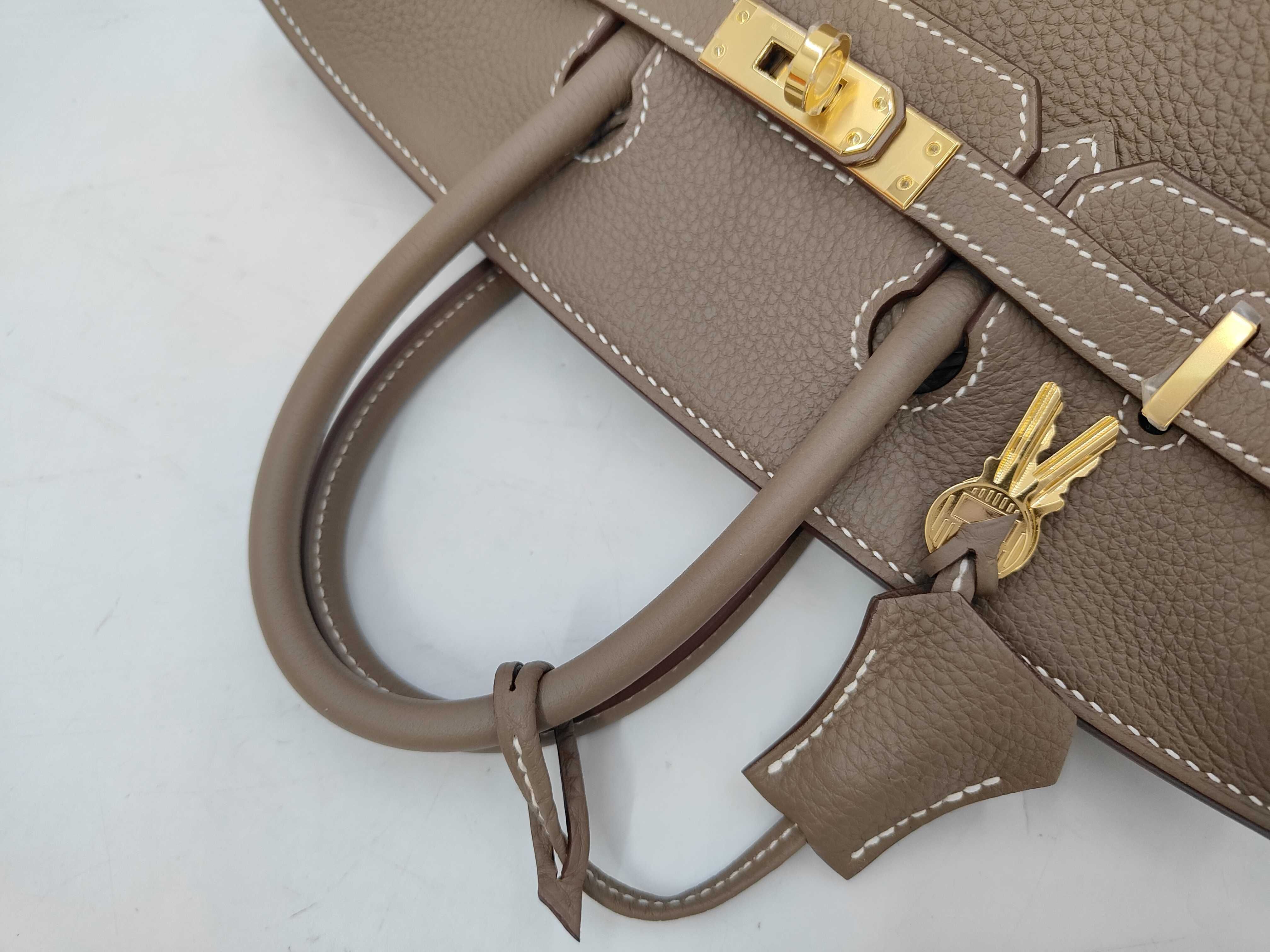 Birkin 25 Gold Hardware B Stamp Tote Bag — view 4