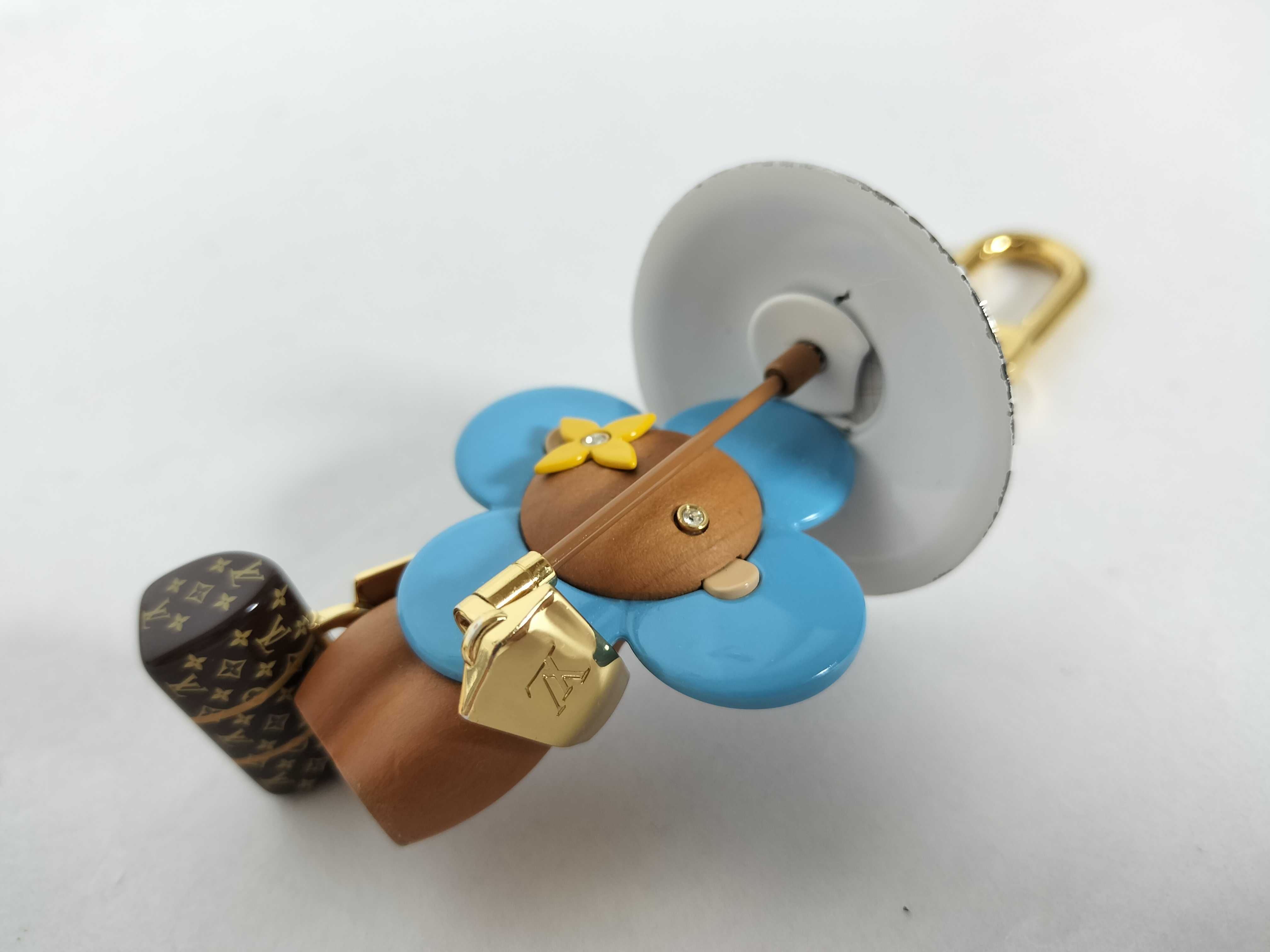 Vivienne Charm M00504 DI1221 Key Case — view 6