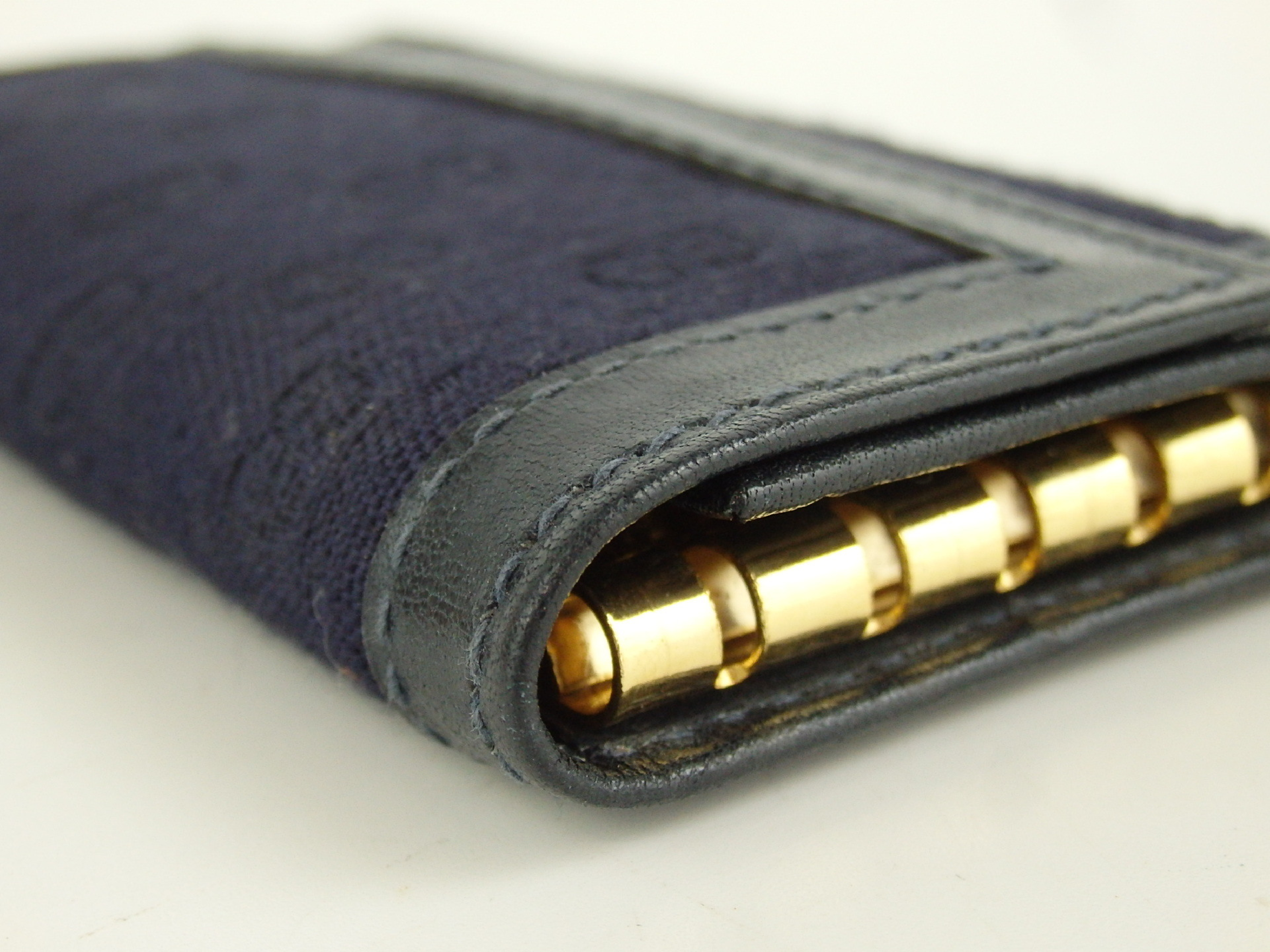 Old Gucci 6-Key Case — view 3