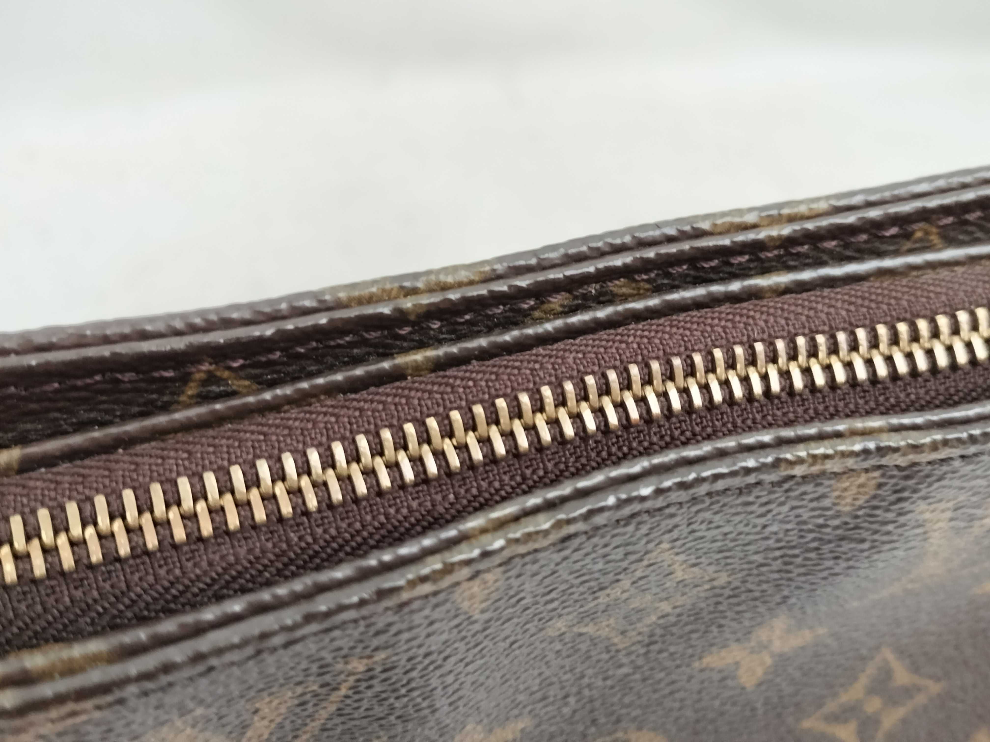 Monogram Looping MM M51146 Brown Shoulder Bag — view 6