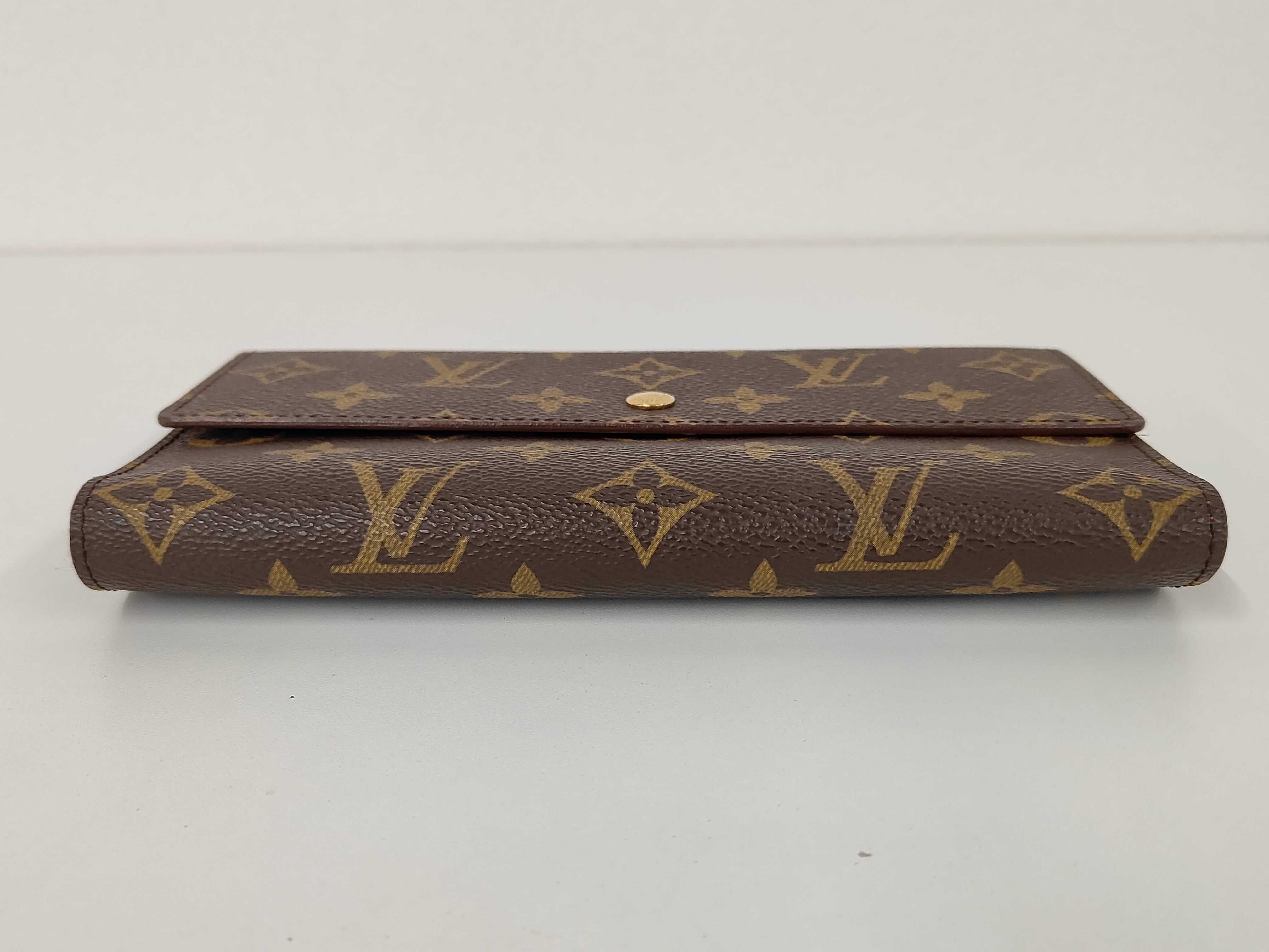 Monogram Portefeuille International Wallet — view 3