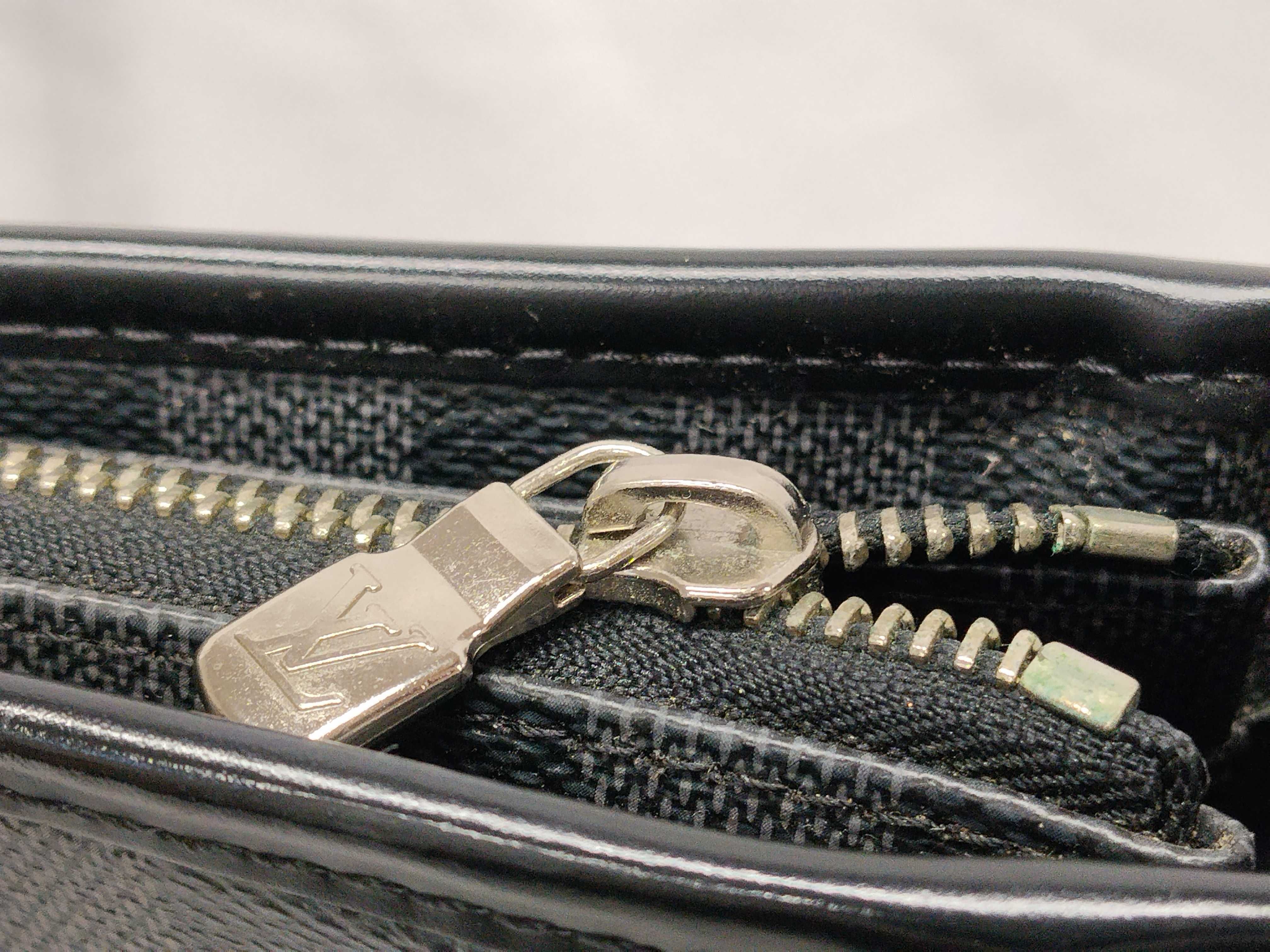 Damier Graphite Tadao Tote Bag — view 12